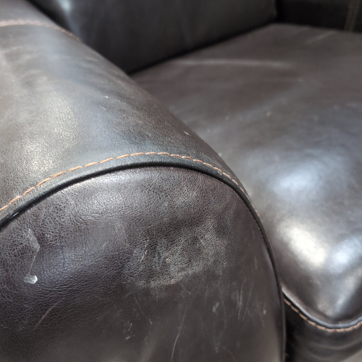 MADINE Brown Leather Club Chair with Ottoman