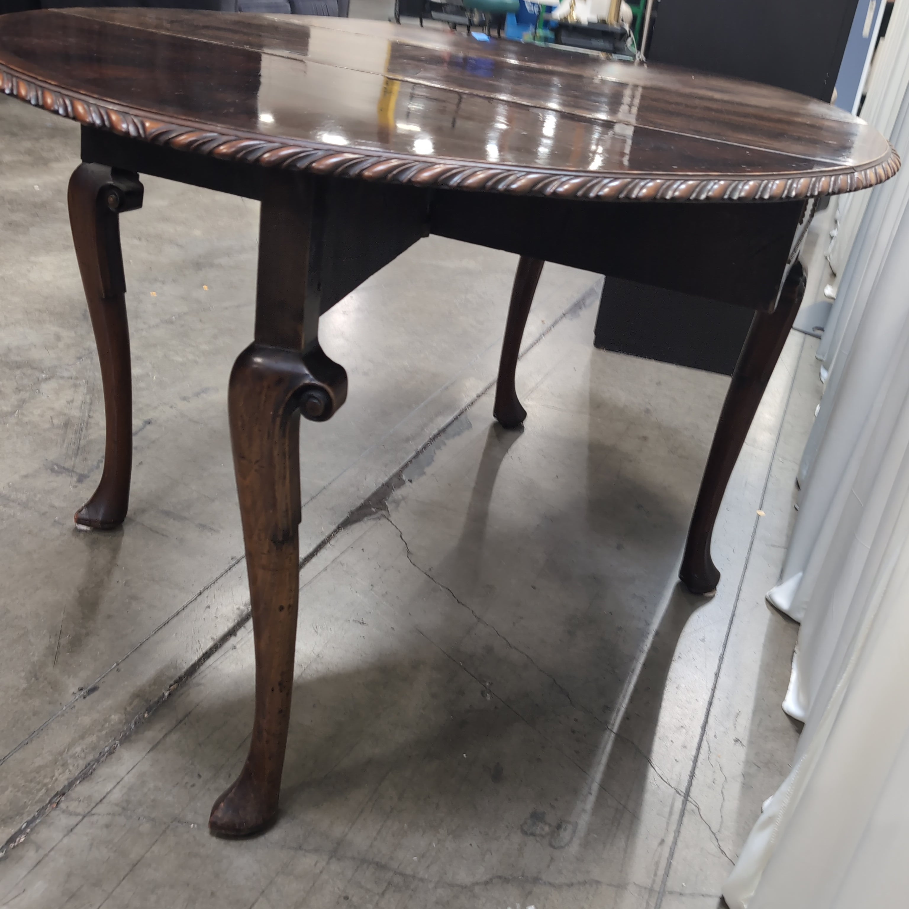 Traditional Burl Wood Coffee Table with Carved Apron
