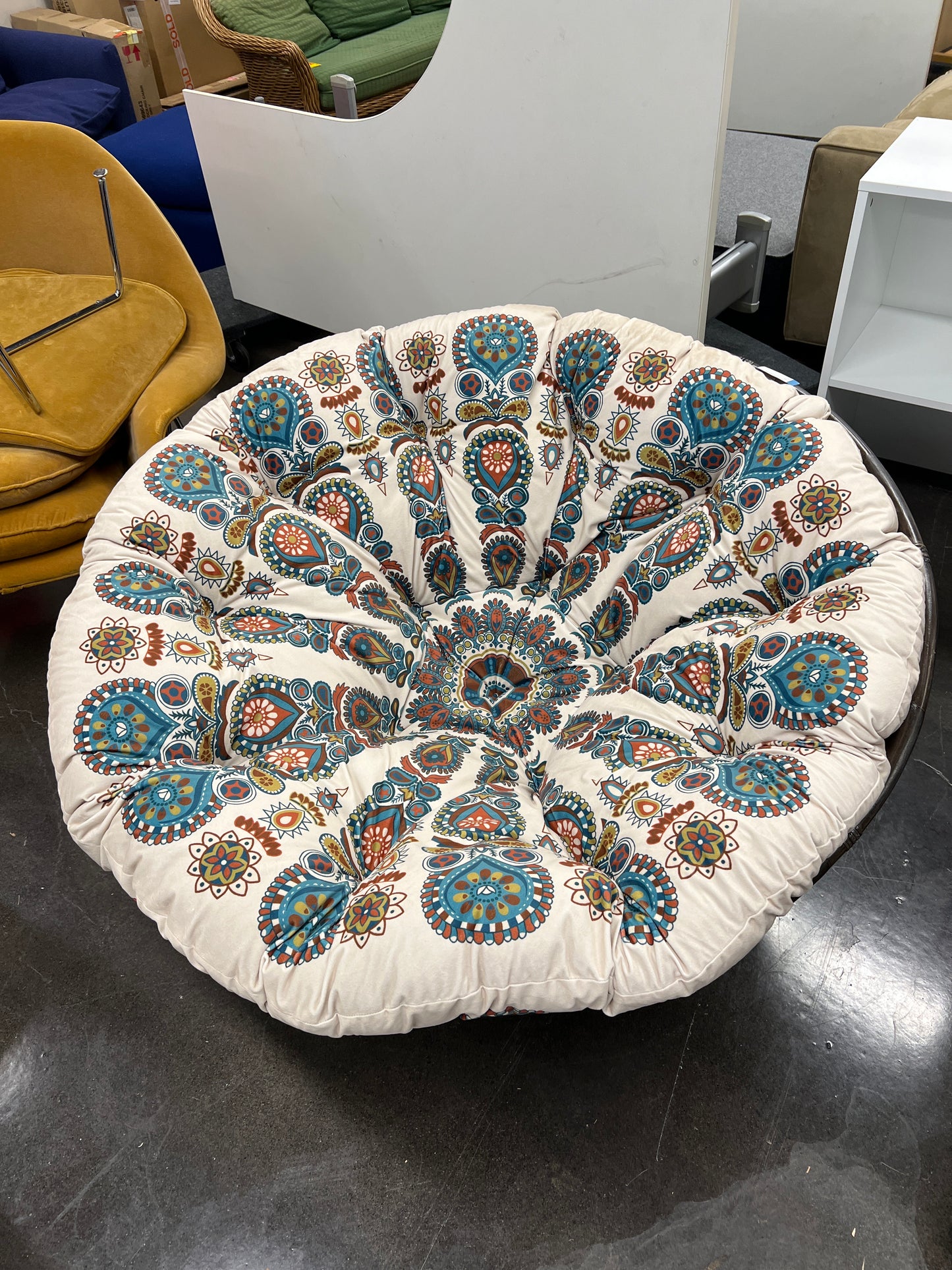 Papasan Chair