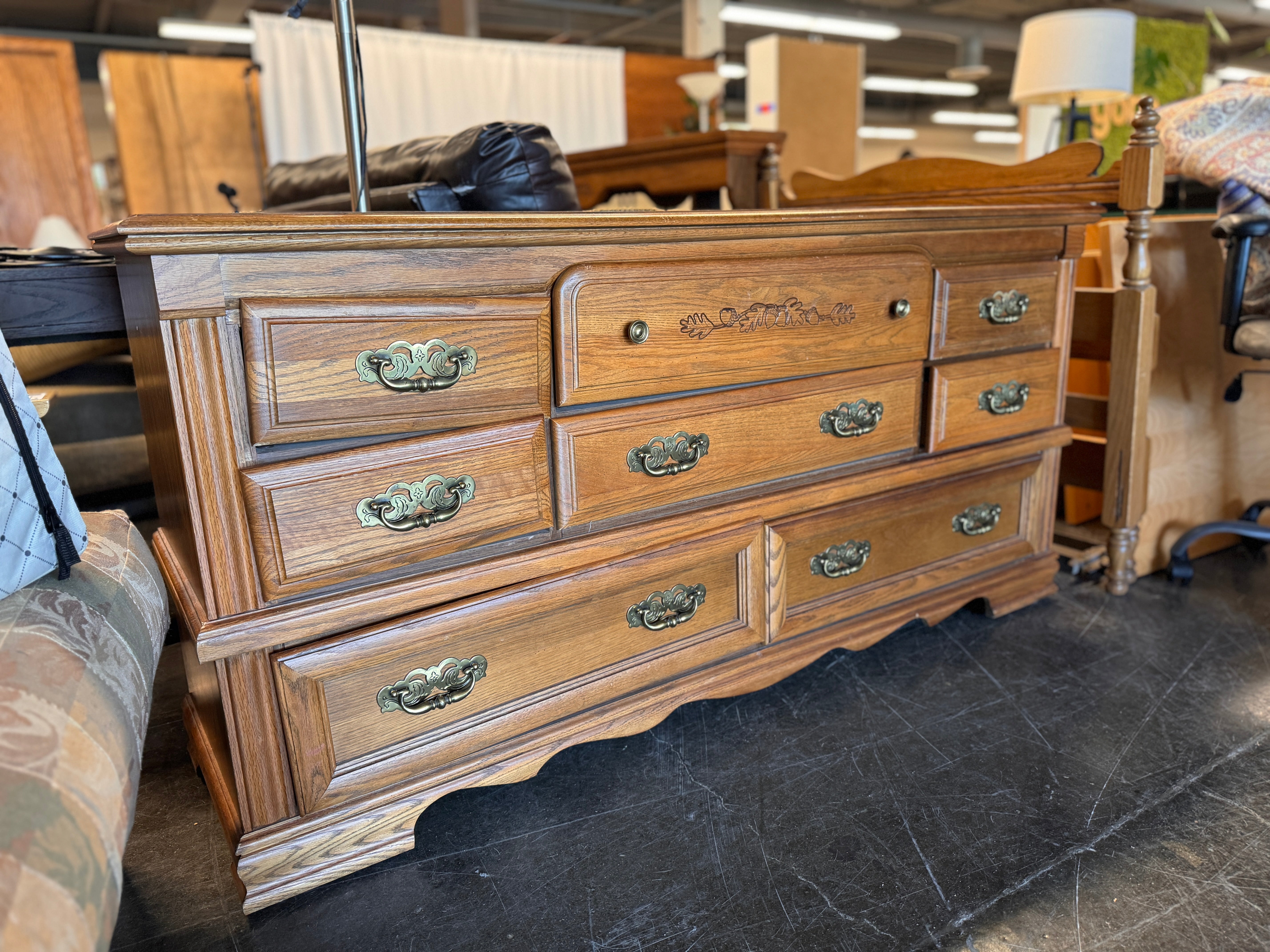 Vintage Americana Dresser With Mirror