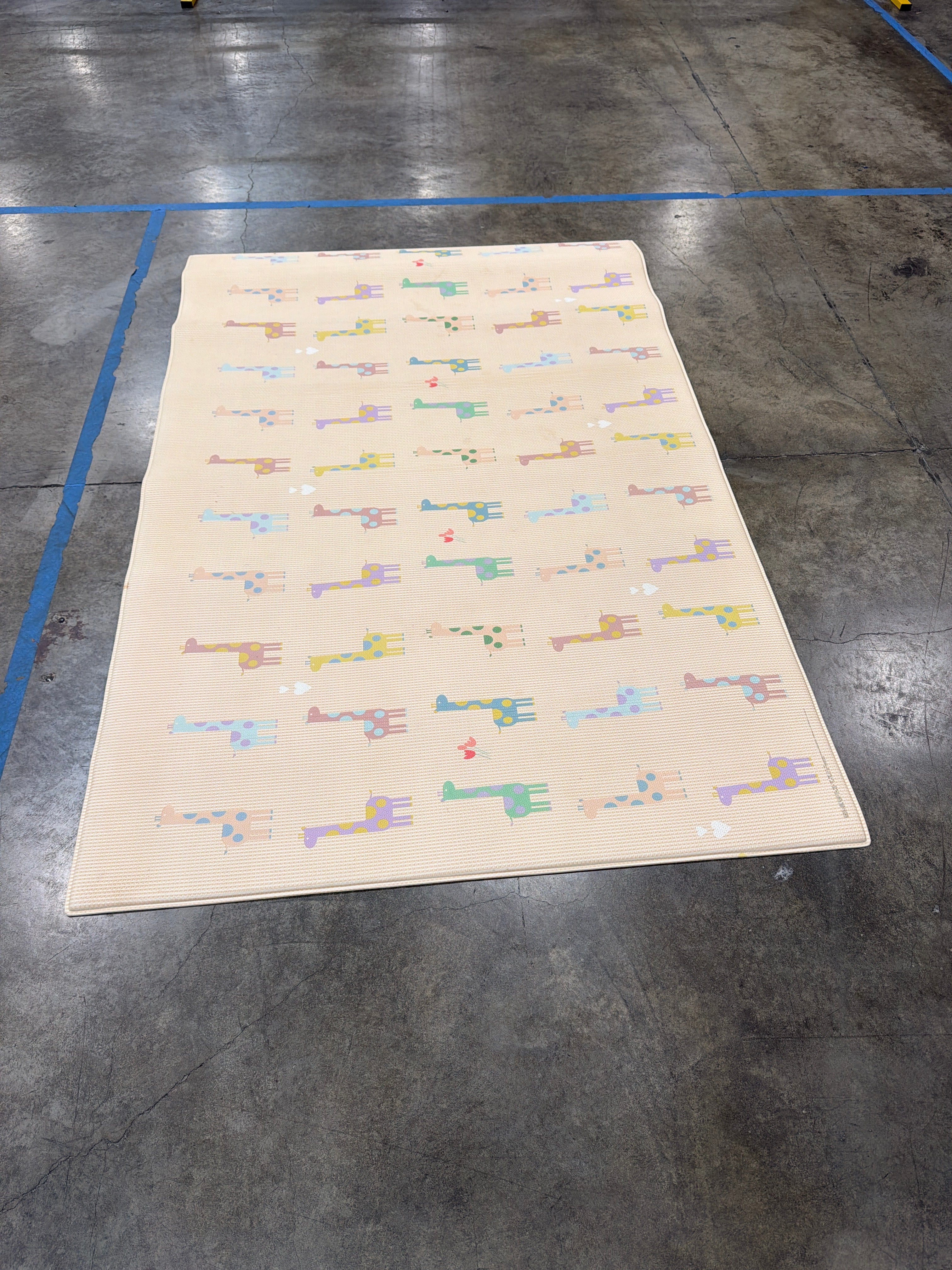 Beige Baby Care Play Mat | Giraffe in Love Design