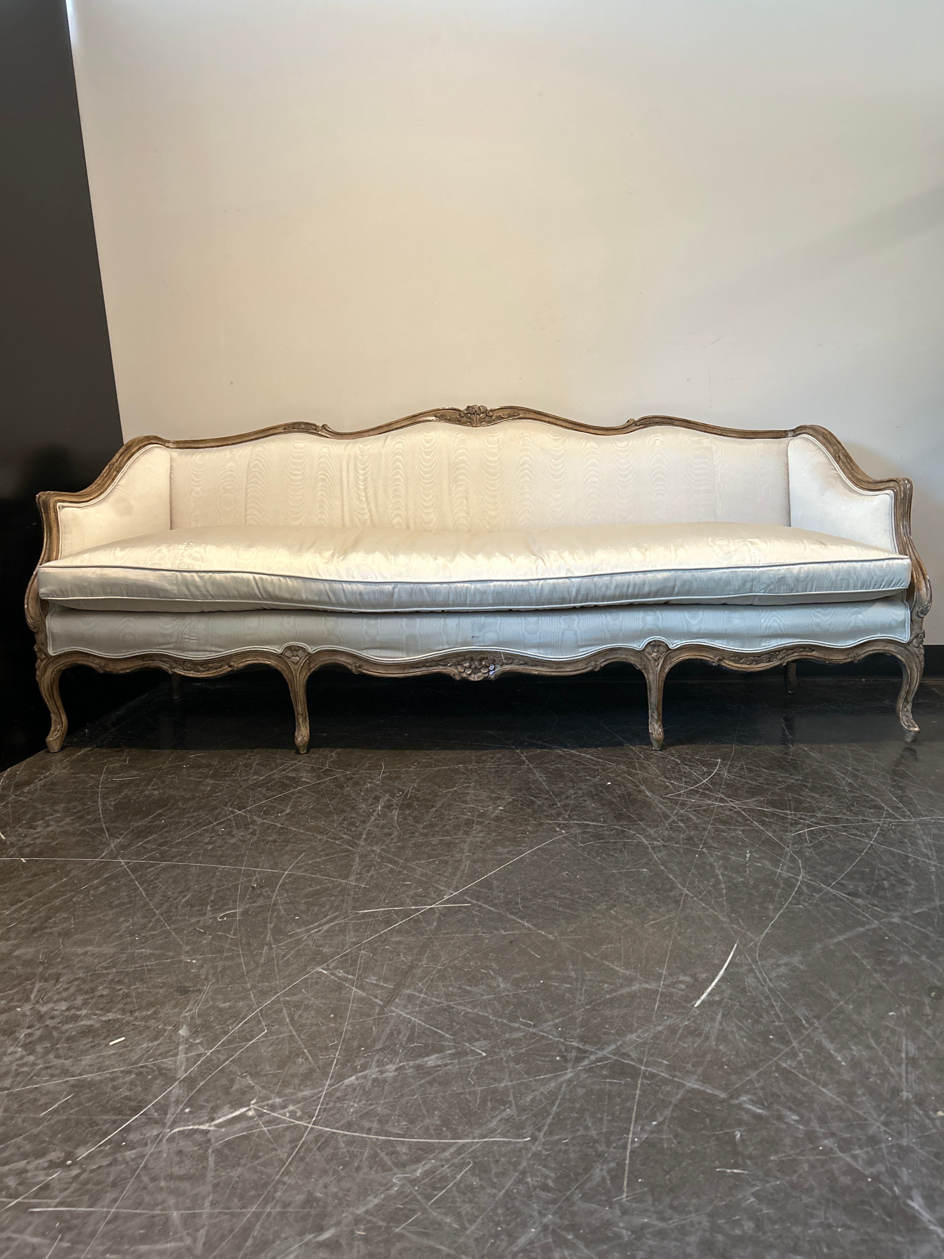 Meyer Gunther Martini: French-Style Settee with Ornate Frame