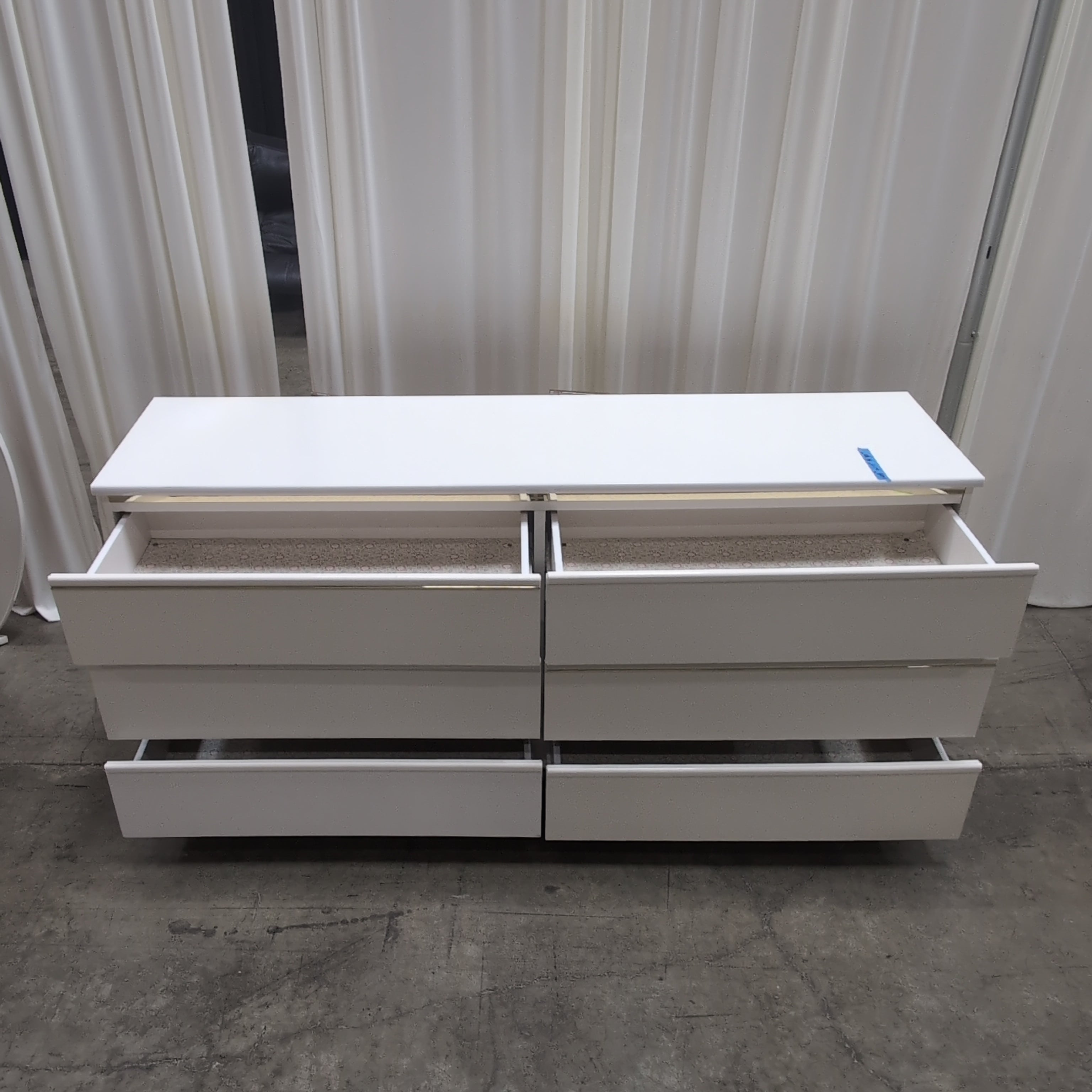 Vintage White Lacquer Six-Drawer Dresser with Round Mirror