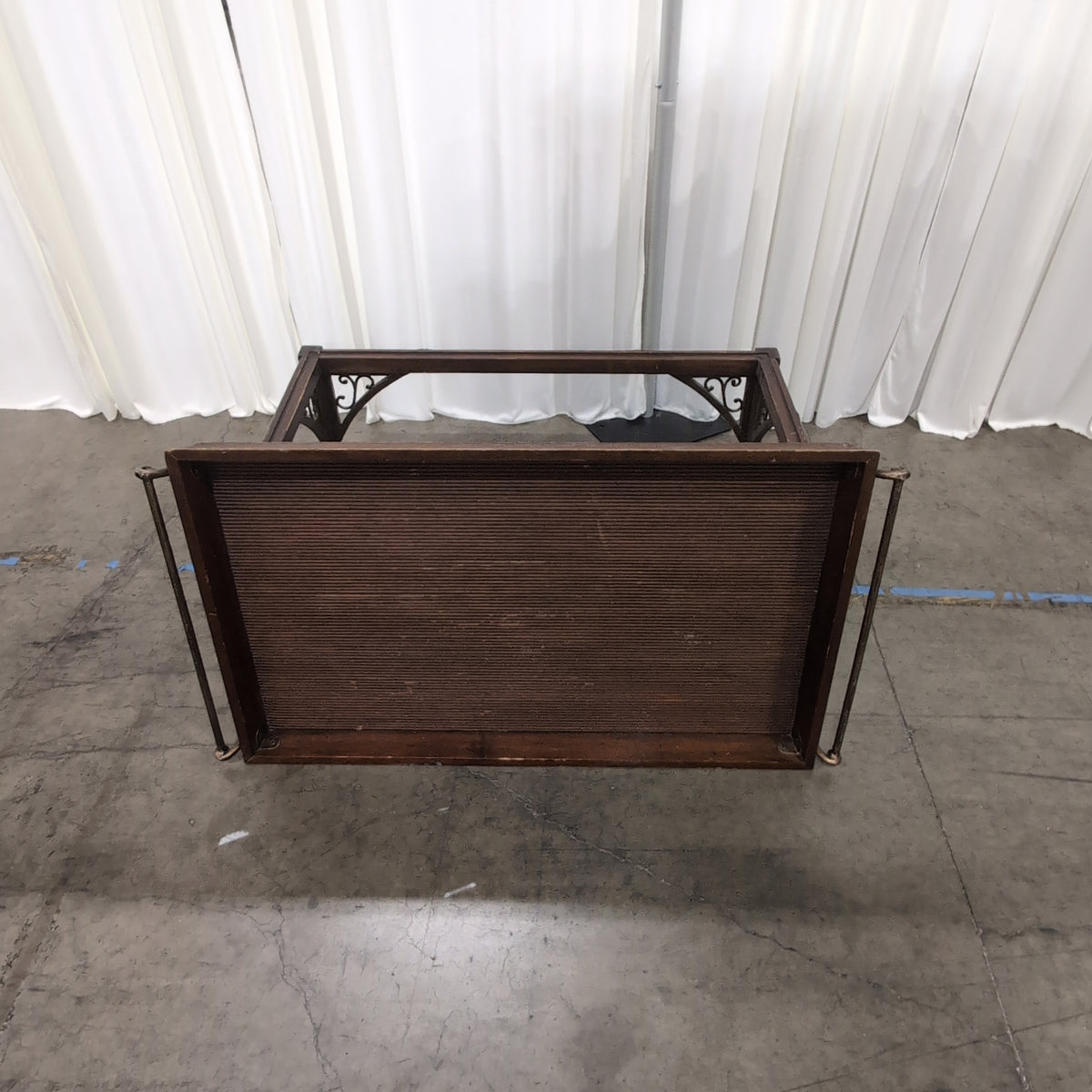 Bamboo Style Dark Wood Coffee Table with Tray Top