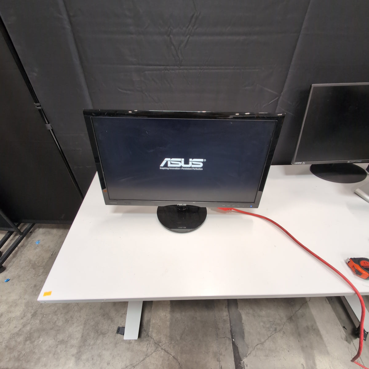 ASUS Black Flat-Panel Computer Monitor with Round Base