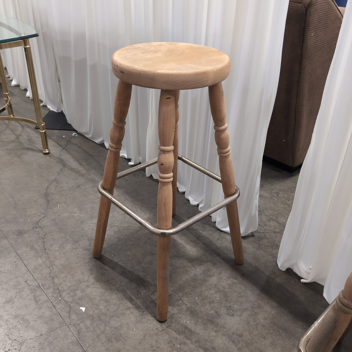 Light Wood Round Seat Bar Stool with Metal Footrest
