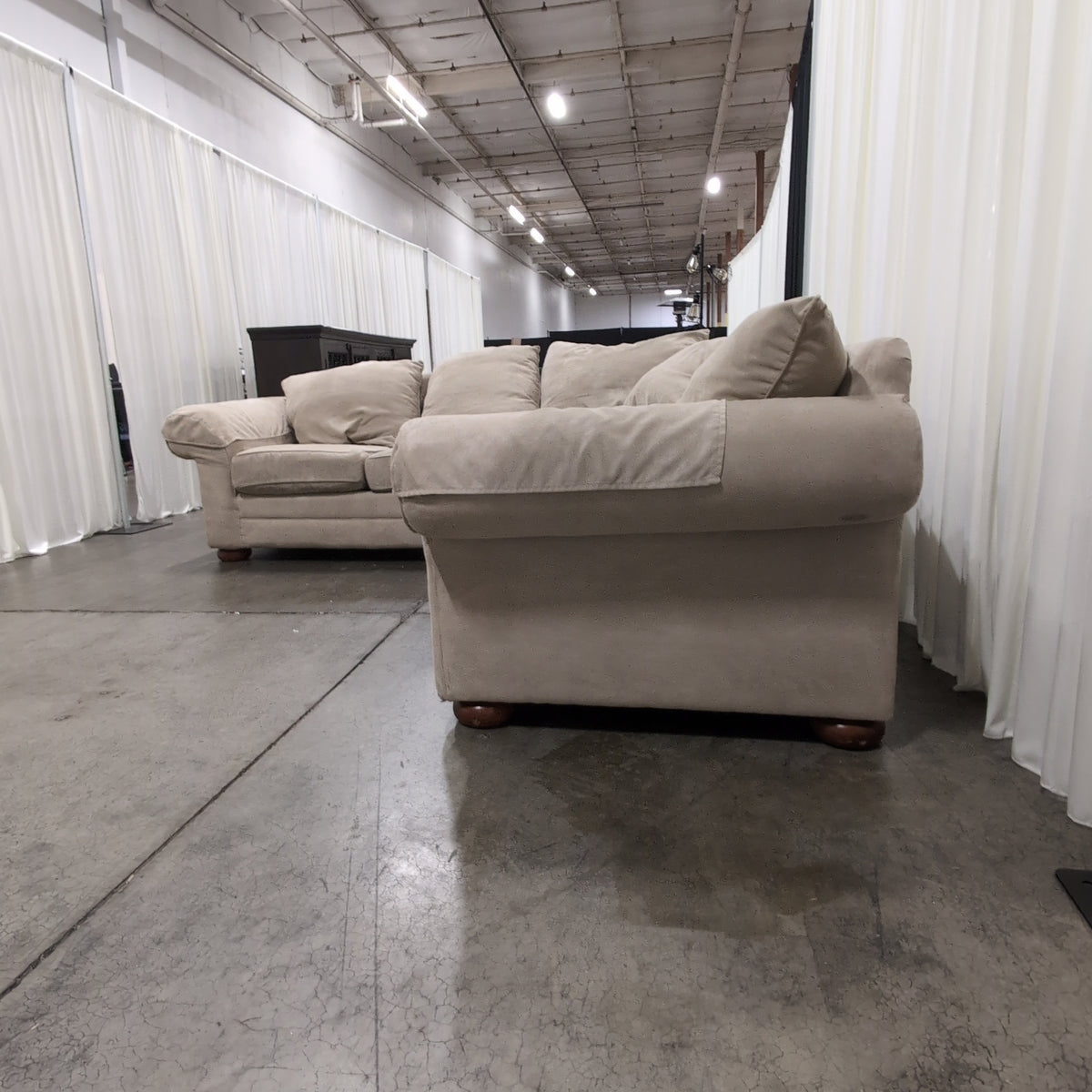 Bassett Tan Fabric L-Shaped Sectional Couch