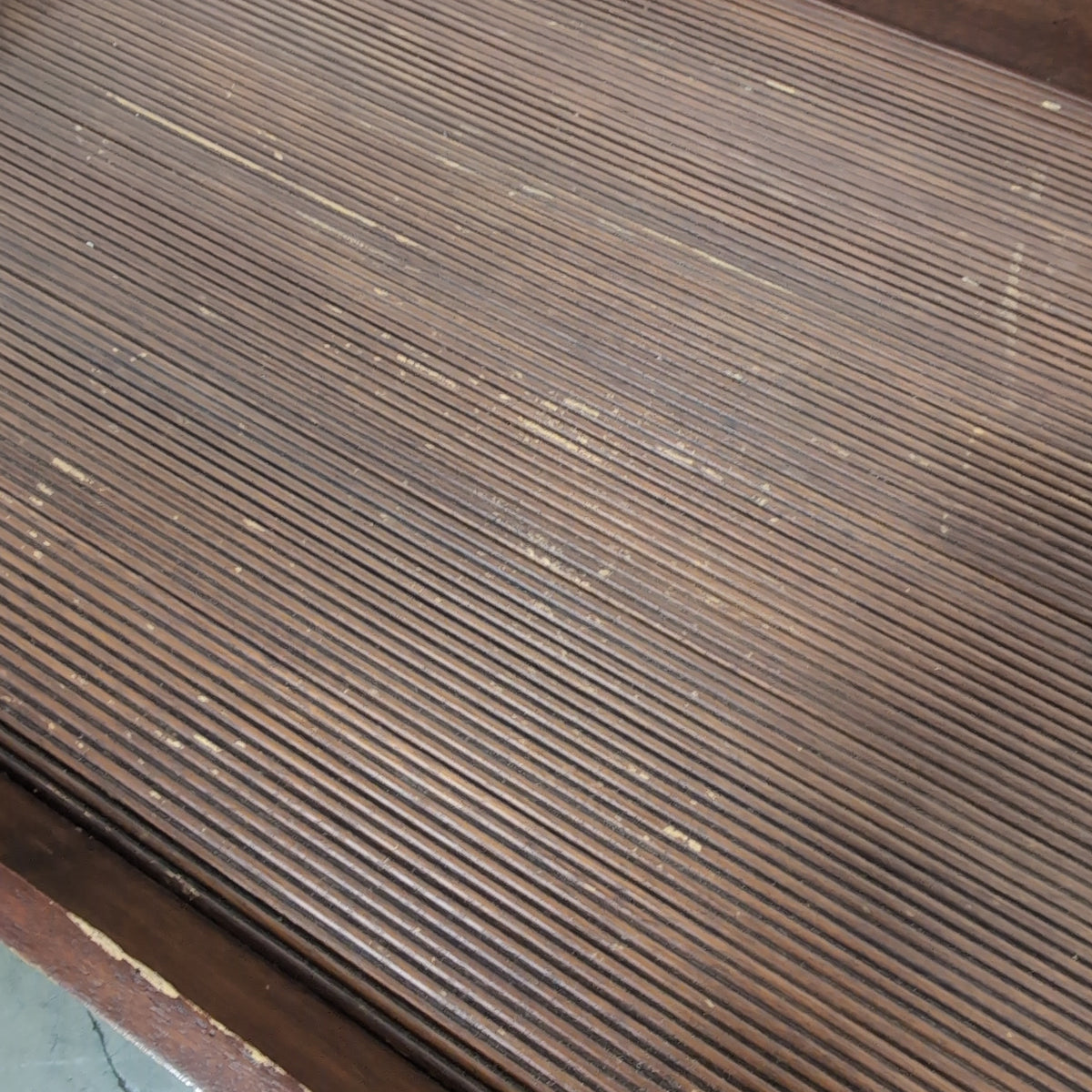Bamboo Style Dark Wood Coffee Table with Tray Top