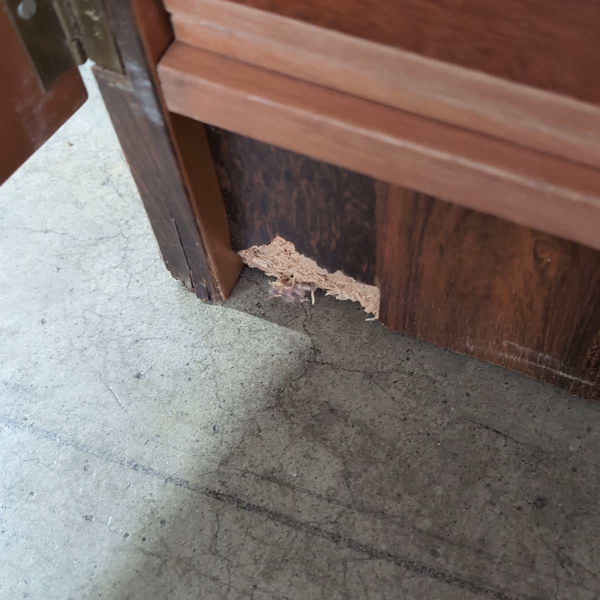 Rich Wood Grain Two-Door Buffet with Key Lock