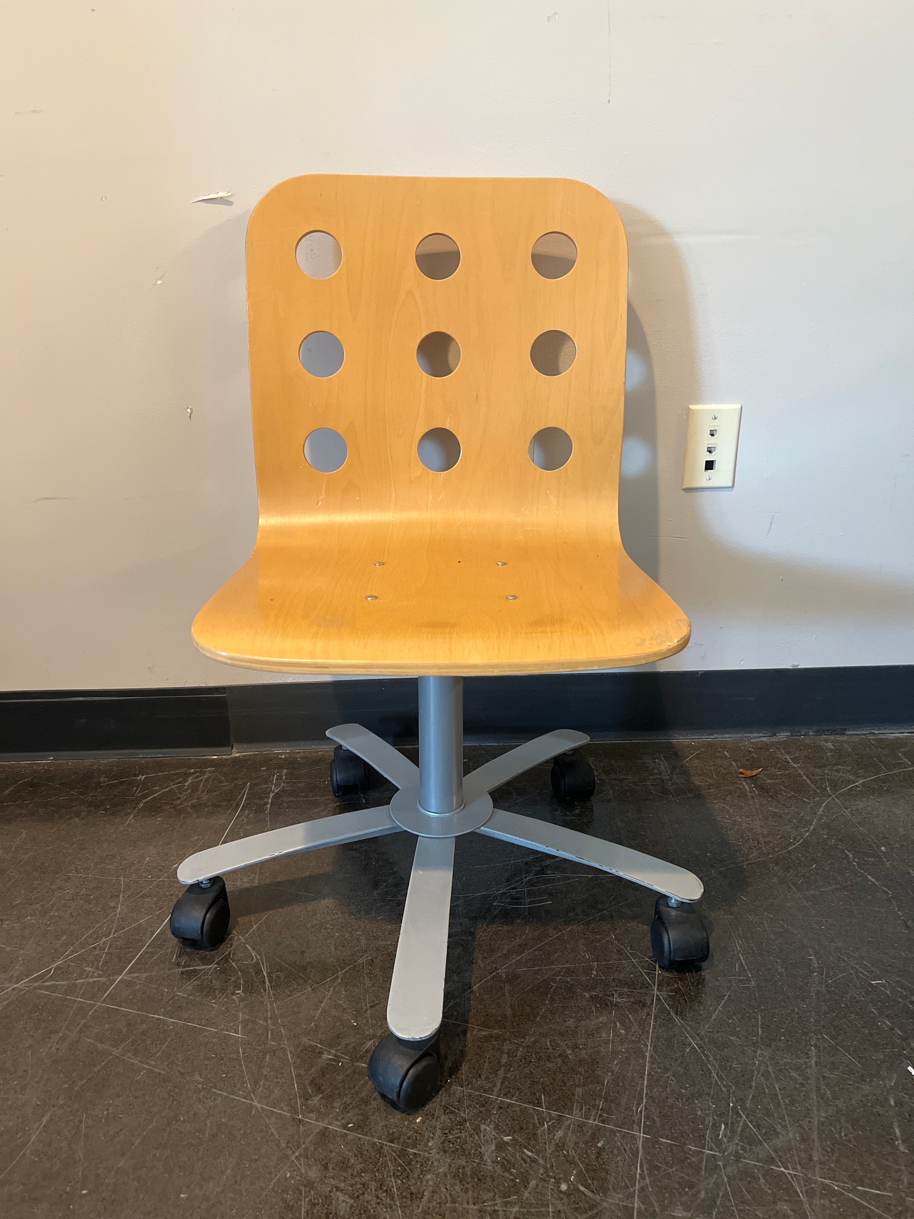 Modern Plywood Rolling Desk Chair