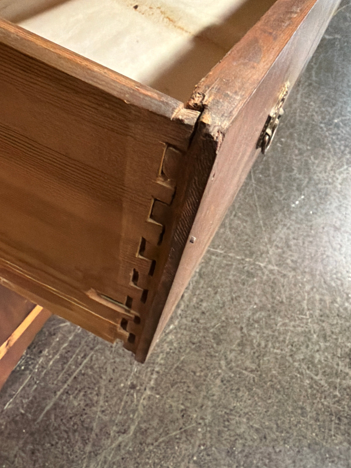 Vintage Style Wood Three-Drawer Dresser in Brown Stain