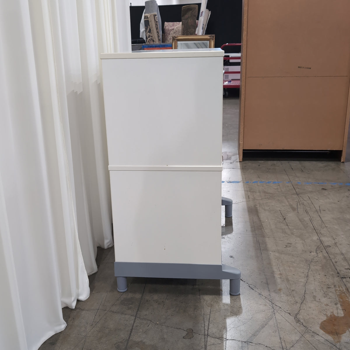 Light Gray Three-Drawer Dresser with Silver Pulls