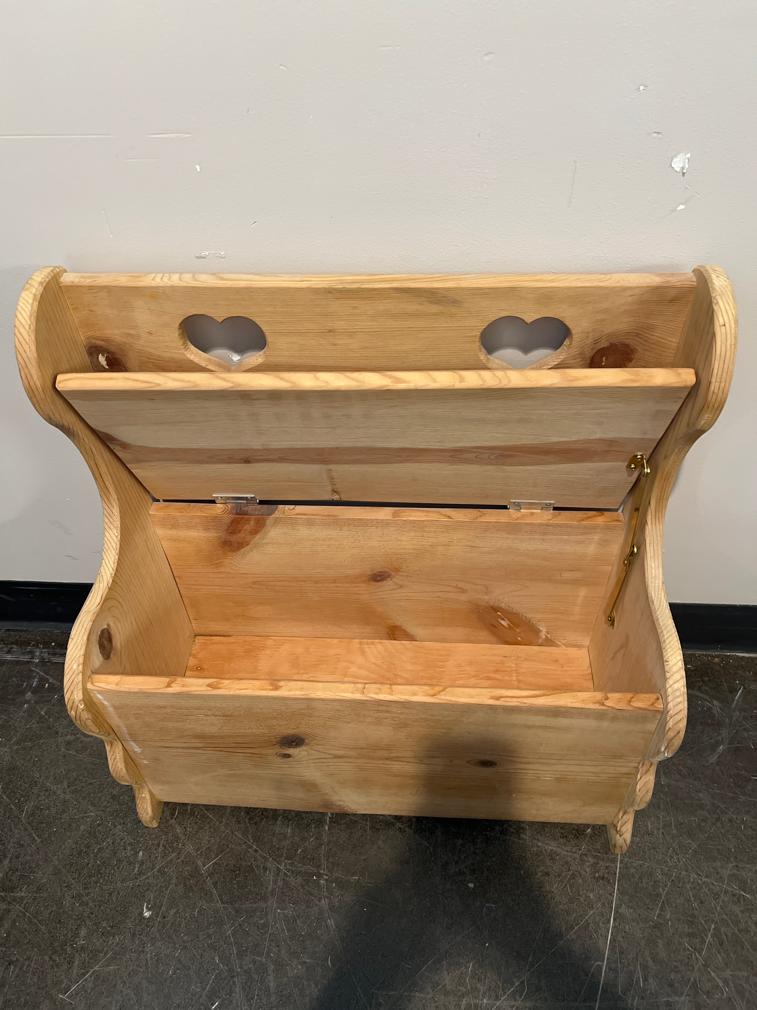 Rustic Pine Storage Bench with Heart Cutouts