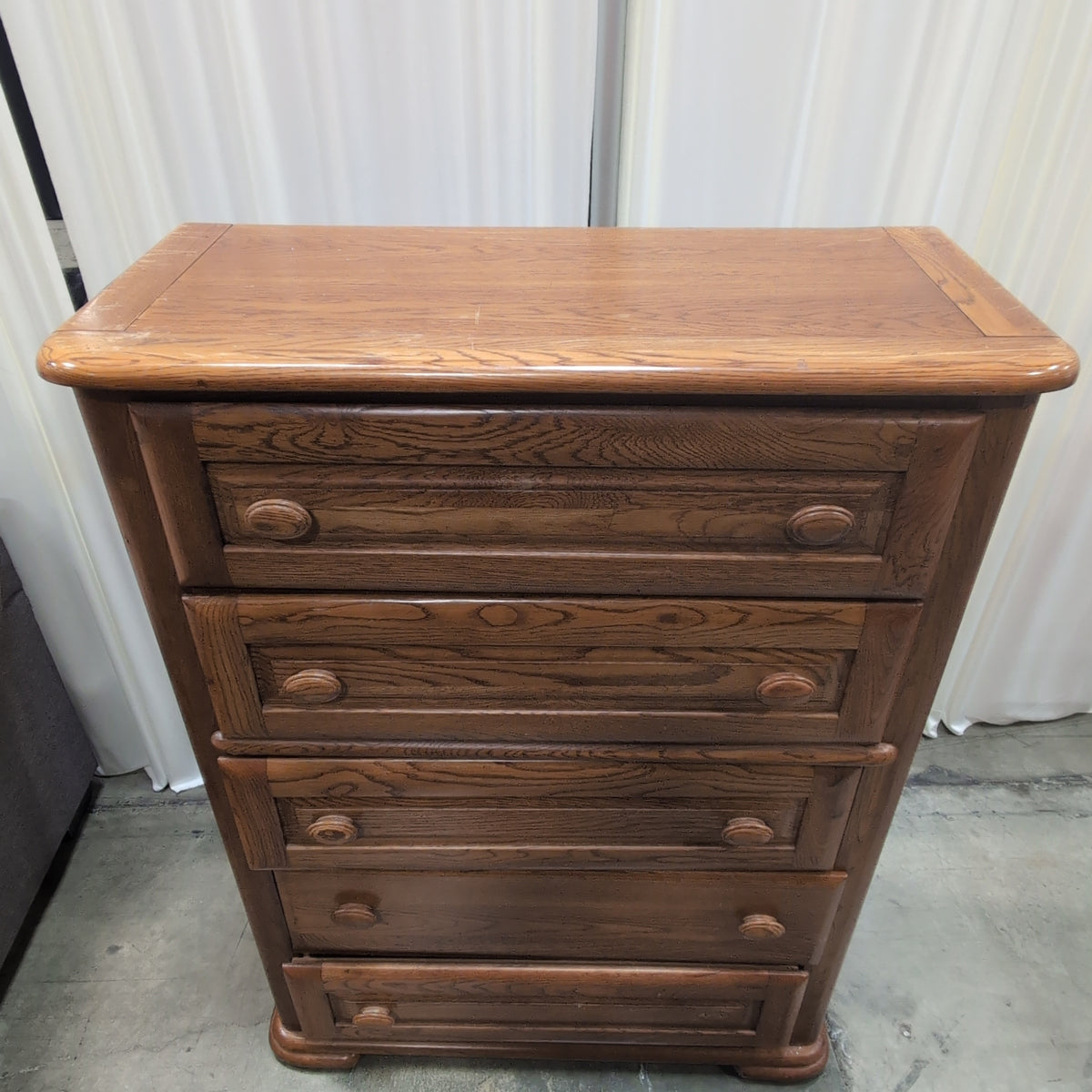 Traditional Brown Hardwood Five-Drawer Dresser with Rounded Knobs