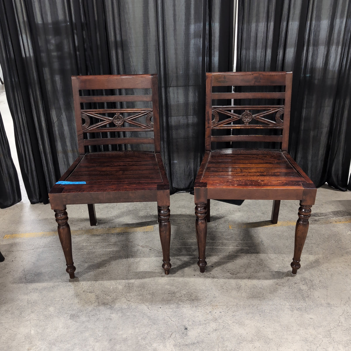 Pair of Traditional Dark Wood Dining Chair with Carved Back