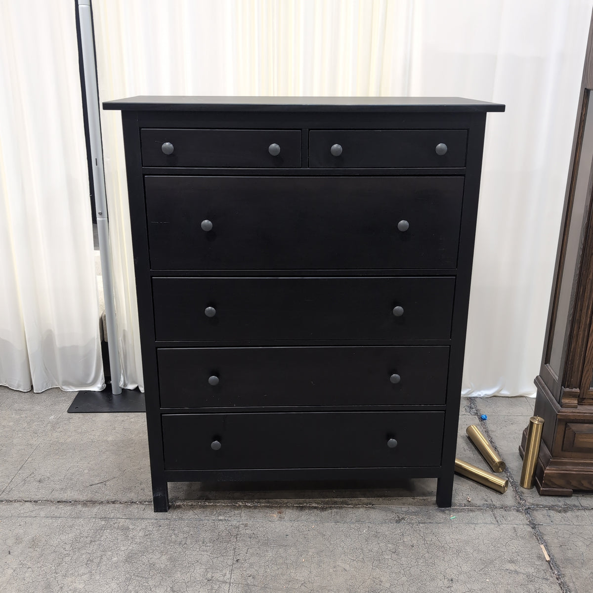 Black Wood Six-Drawer Dresser