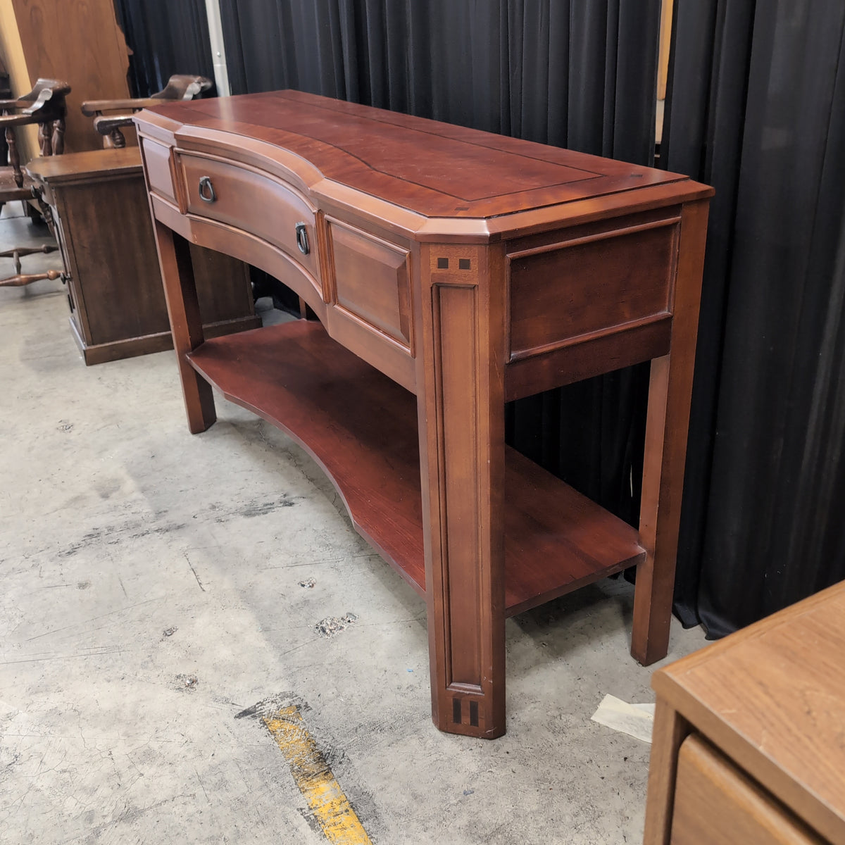 Traditional Reddish-Brown Two-Drawer Console Table in Wood