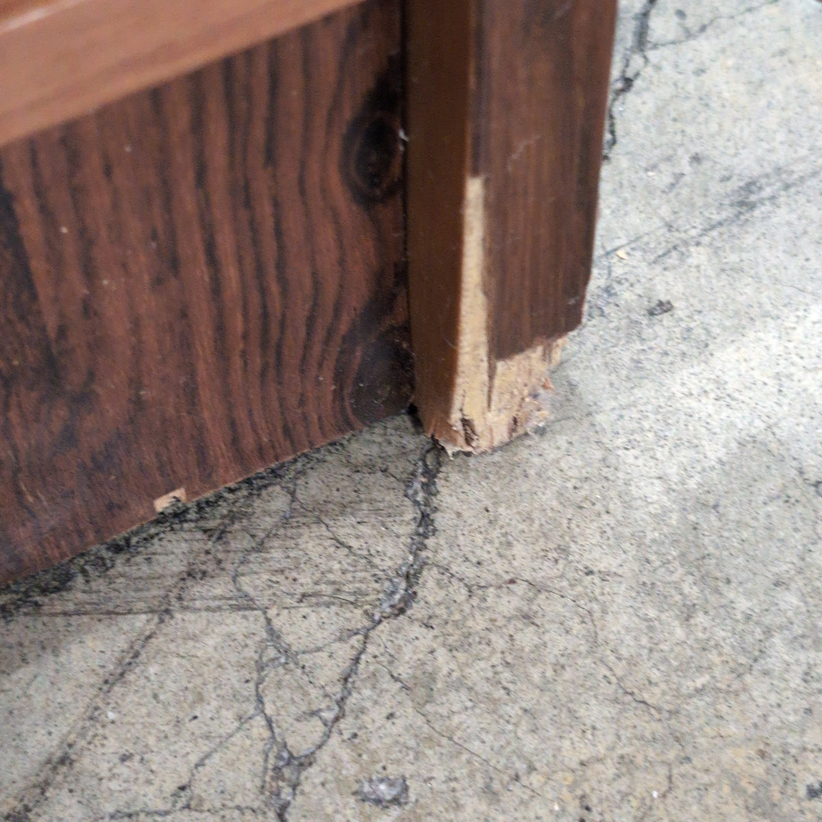 Rich Wood Grain Two-Door Buffet with Key Lock