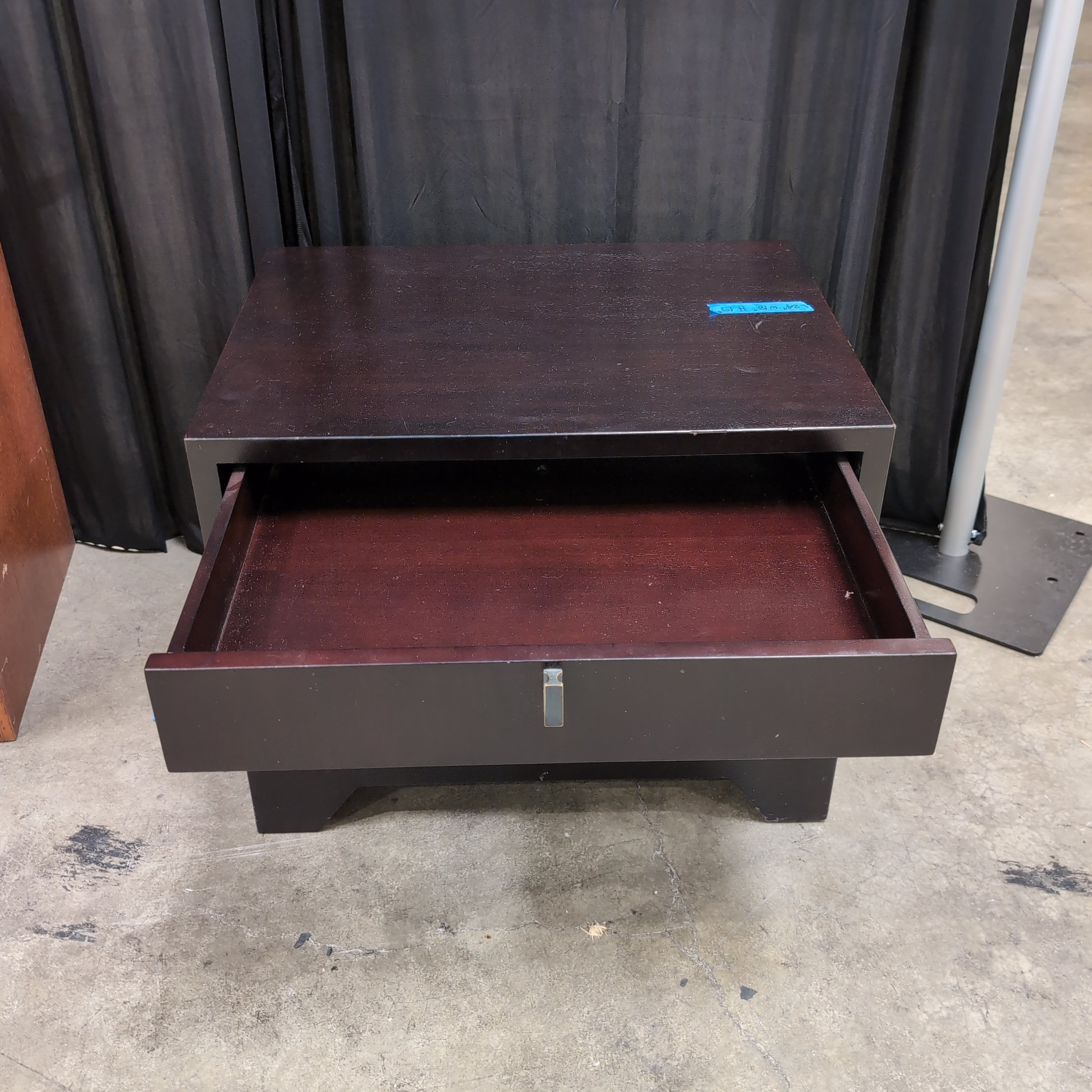 Black Wood One-Drawer Nightstand