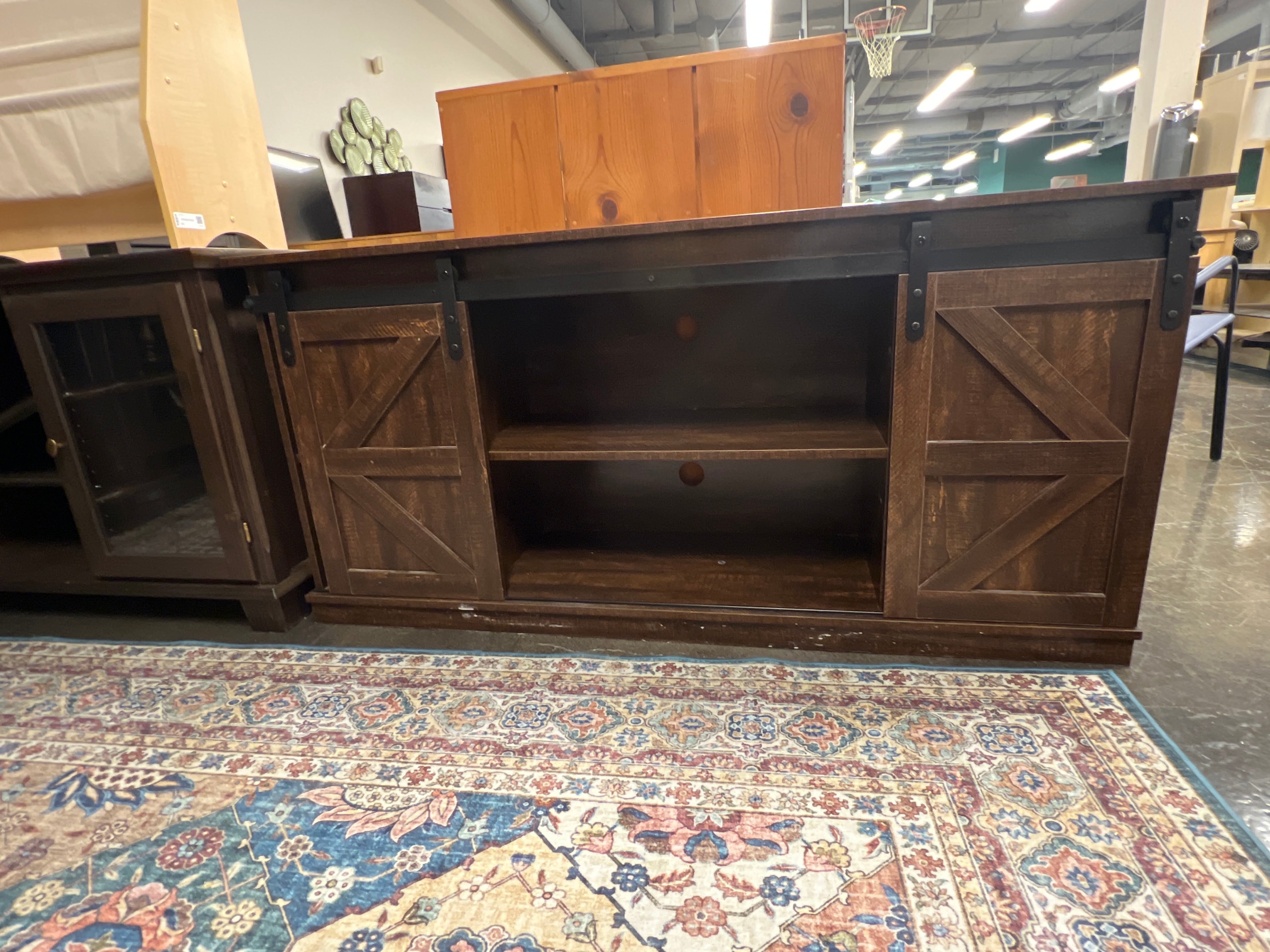 Media console table with barn doors