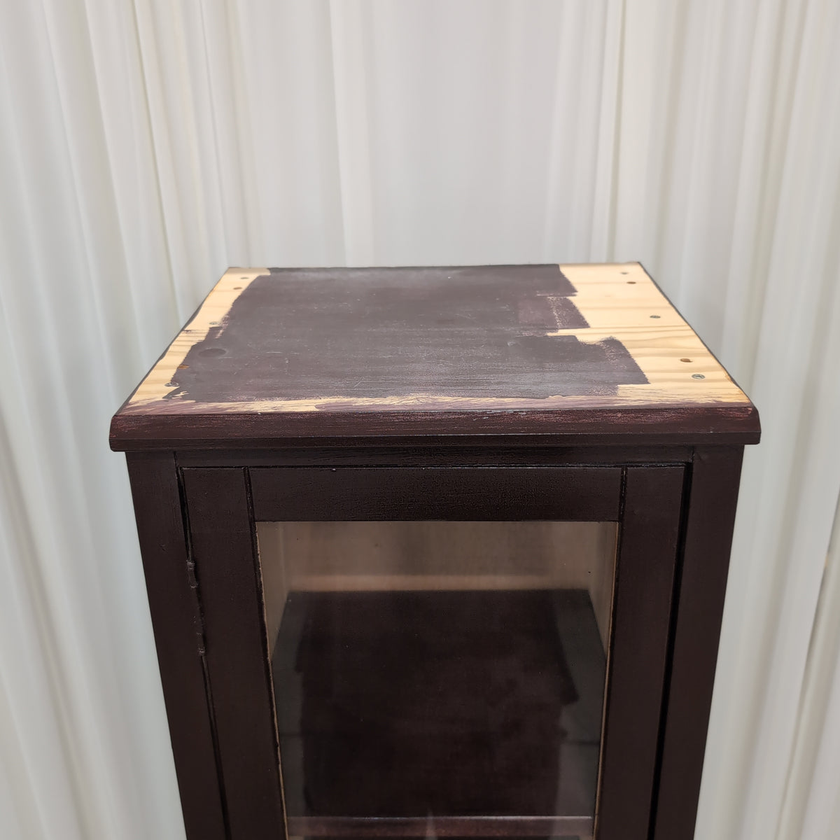 Dark Brown Wood China Cabinet with Glass Door