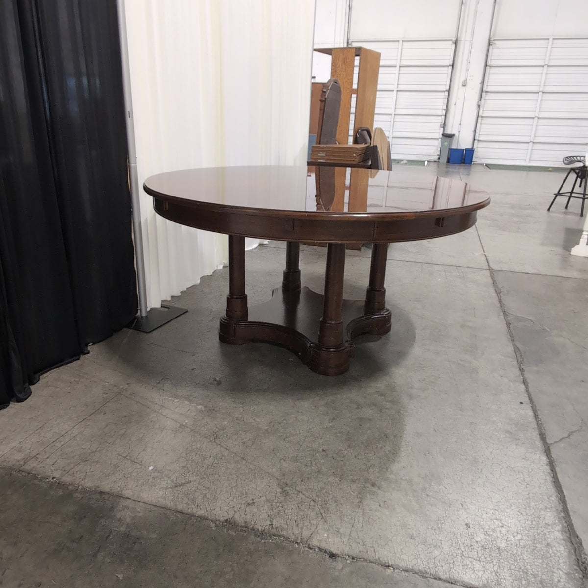 Traditional Brown Wood Round Dining Table