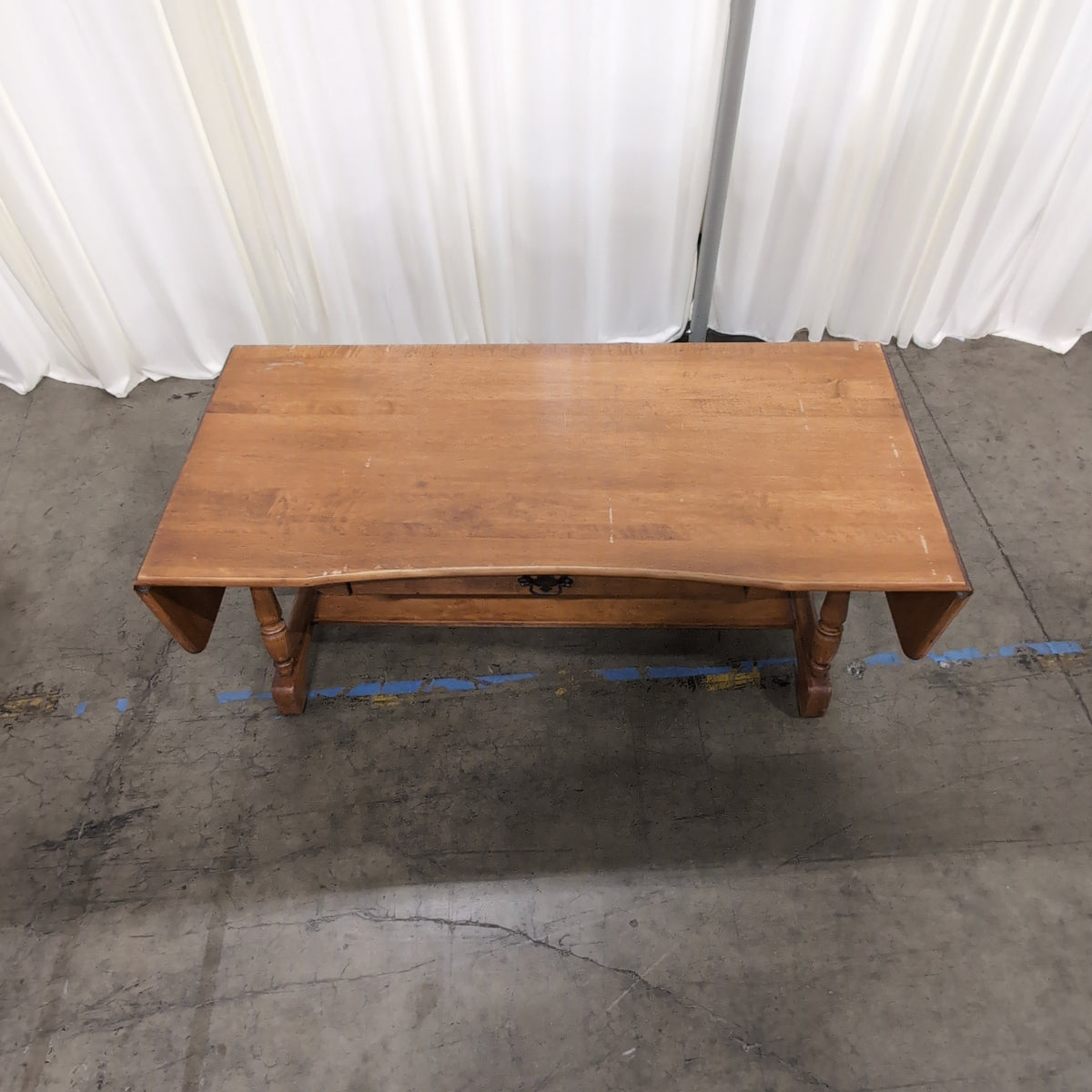 Traditional Medium Brown Wood Coffee Table with Drop Leaves