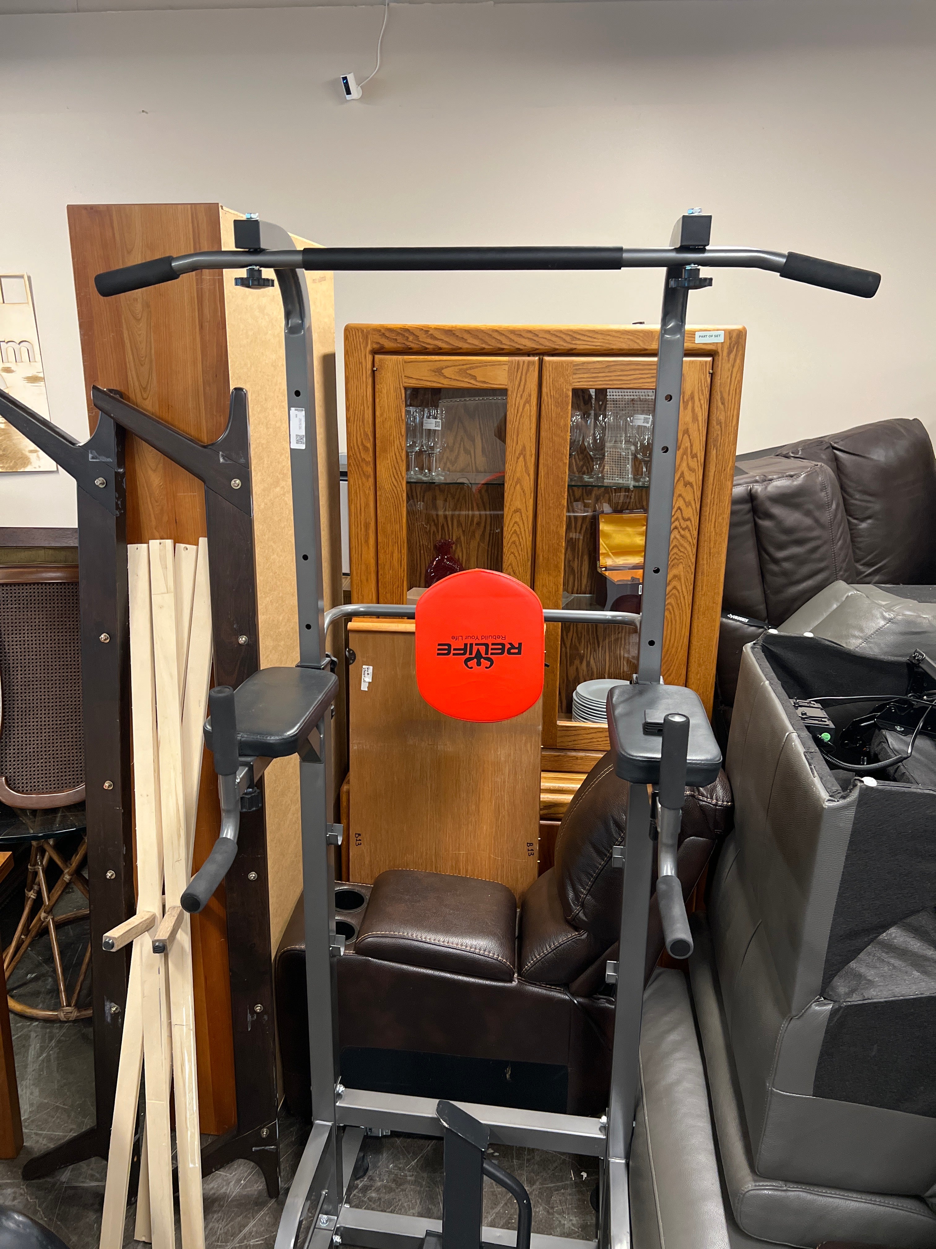 Relife Power Tower Pull-Up & Dip Station