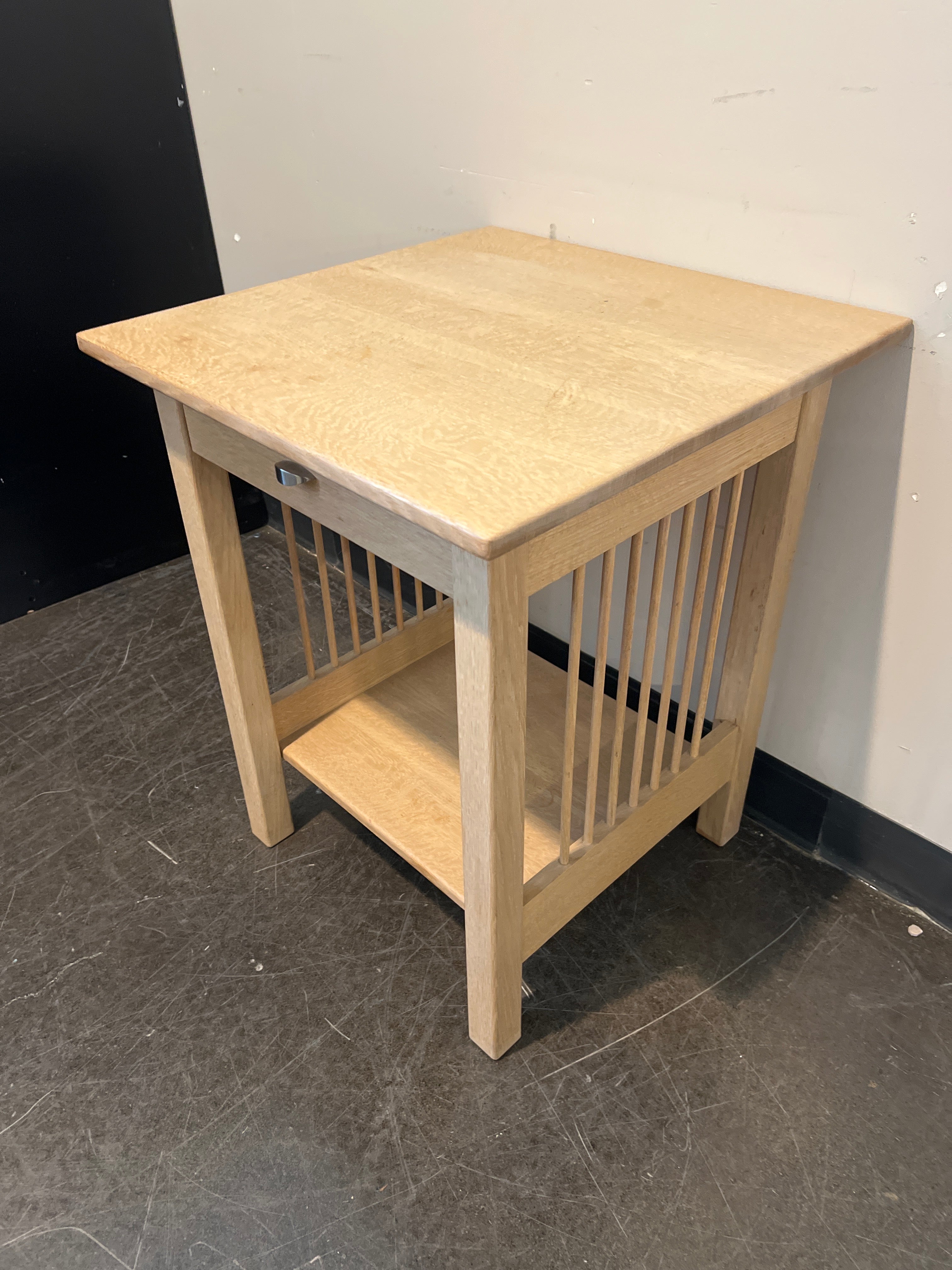 McKinnon Furniture Co. Solid Oak Mission-Style Side Table with Drawer