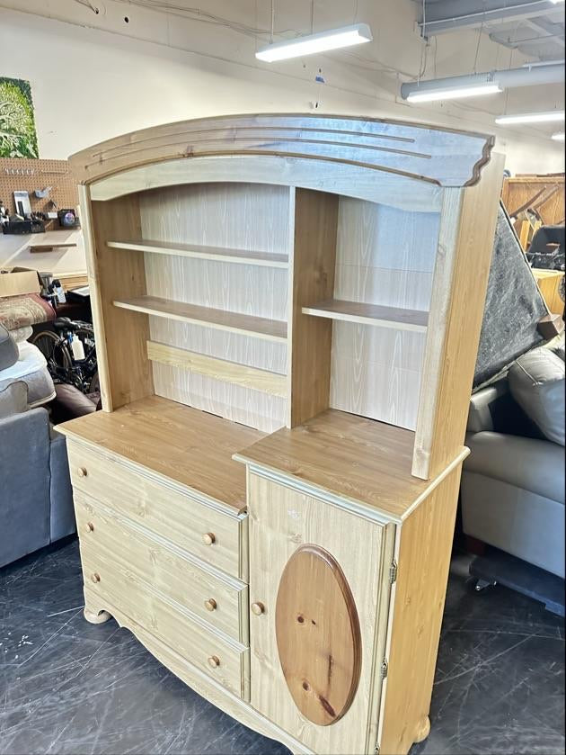 Pine Hutch with Storage