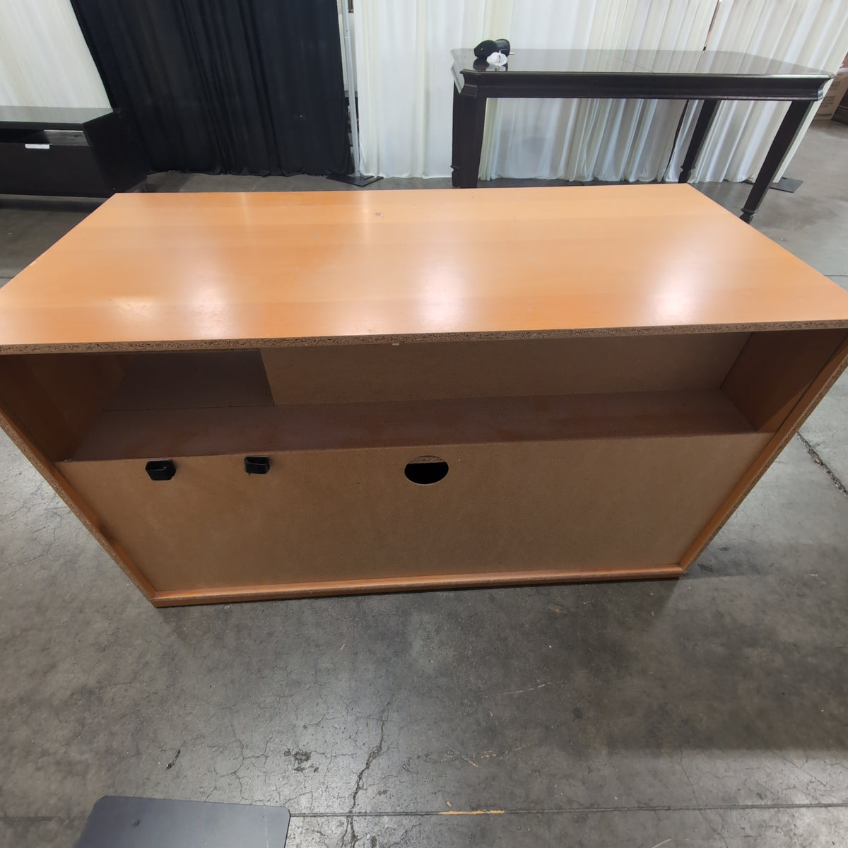 Light Wood Tone Open Shelf TV Stand