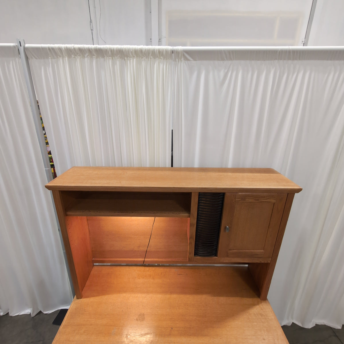 Light Wood Computer Desk with Keyboard Tray