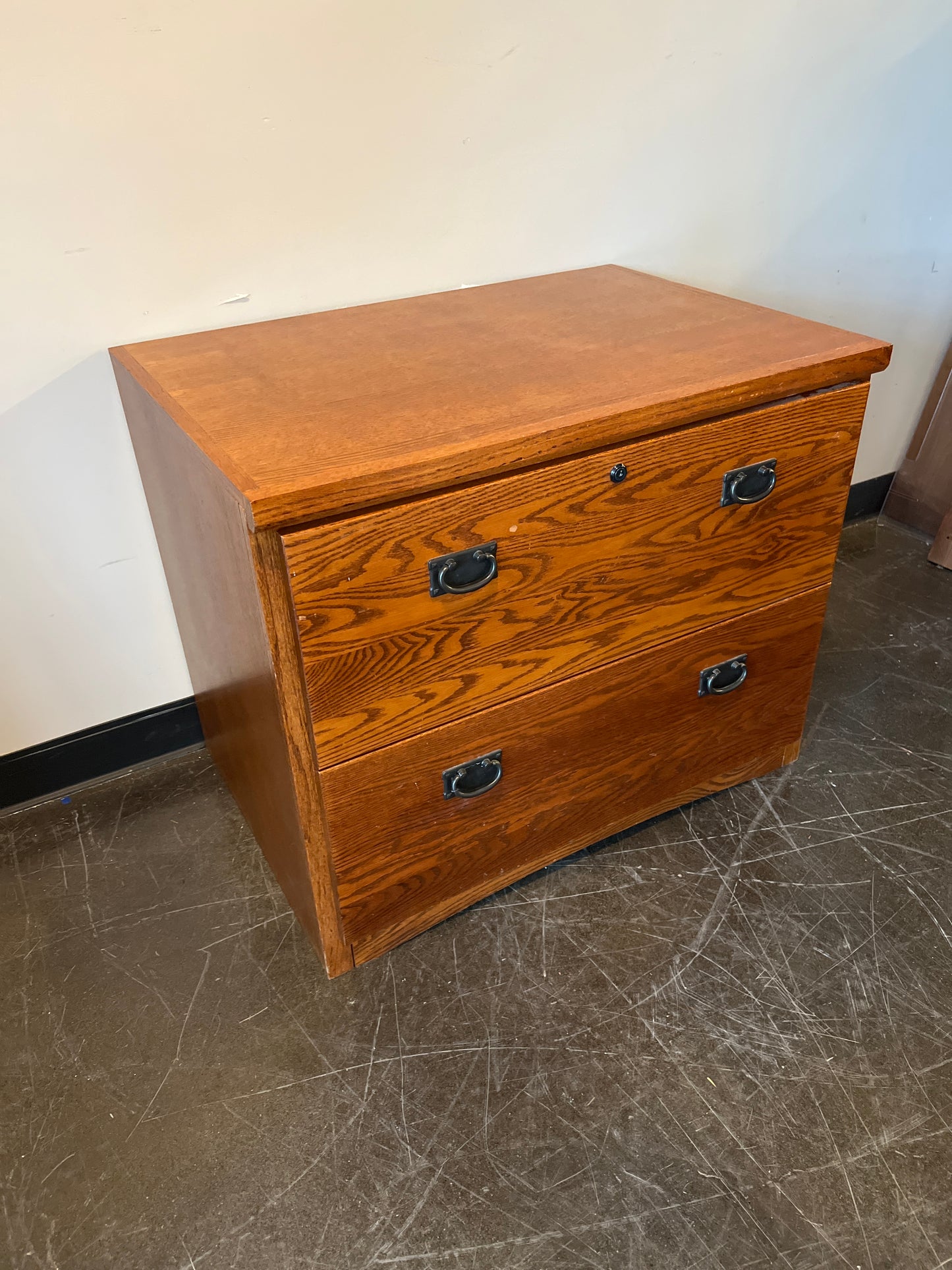 Solid Oak 2-Drawer Lateral File Cabinet