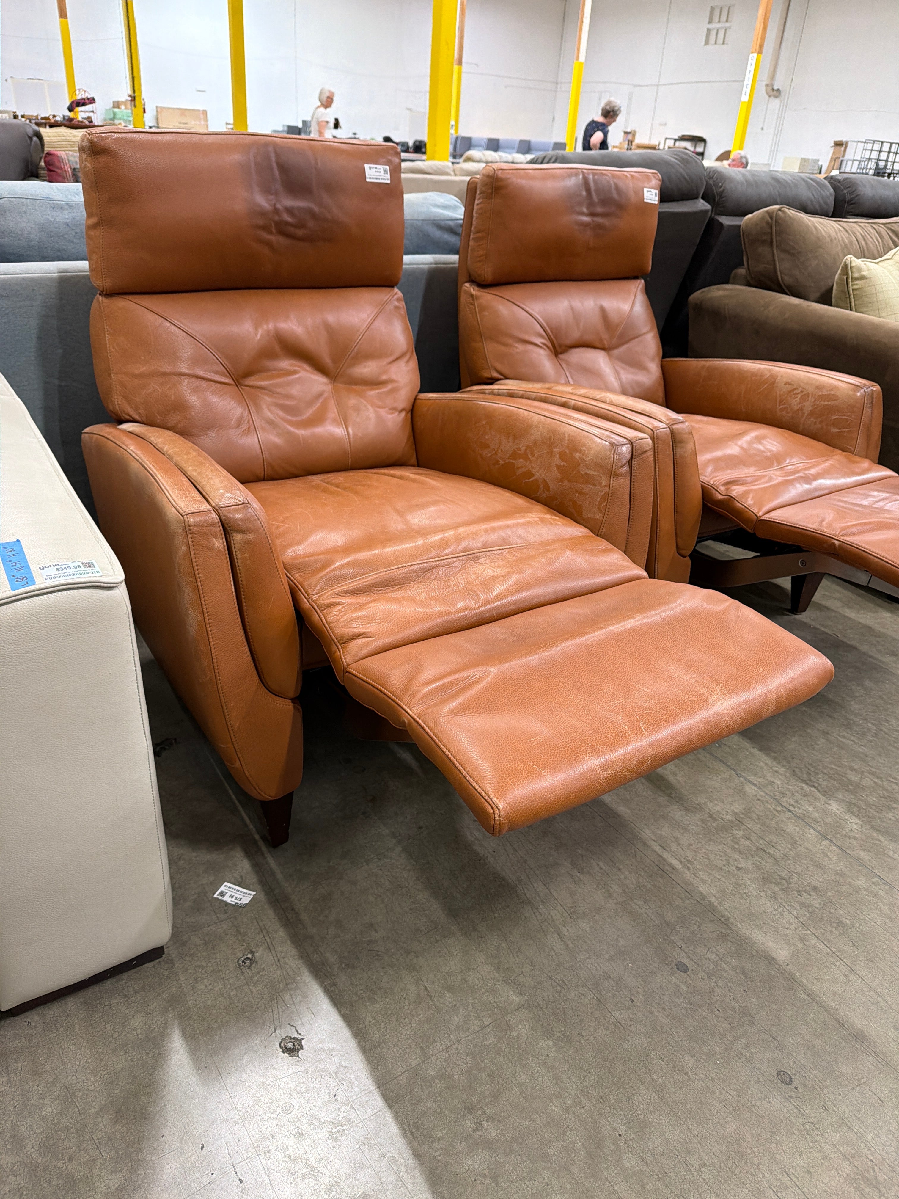 American Leather Gavin Recliner in Cognac Leather