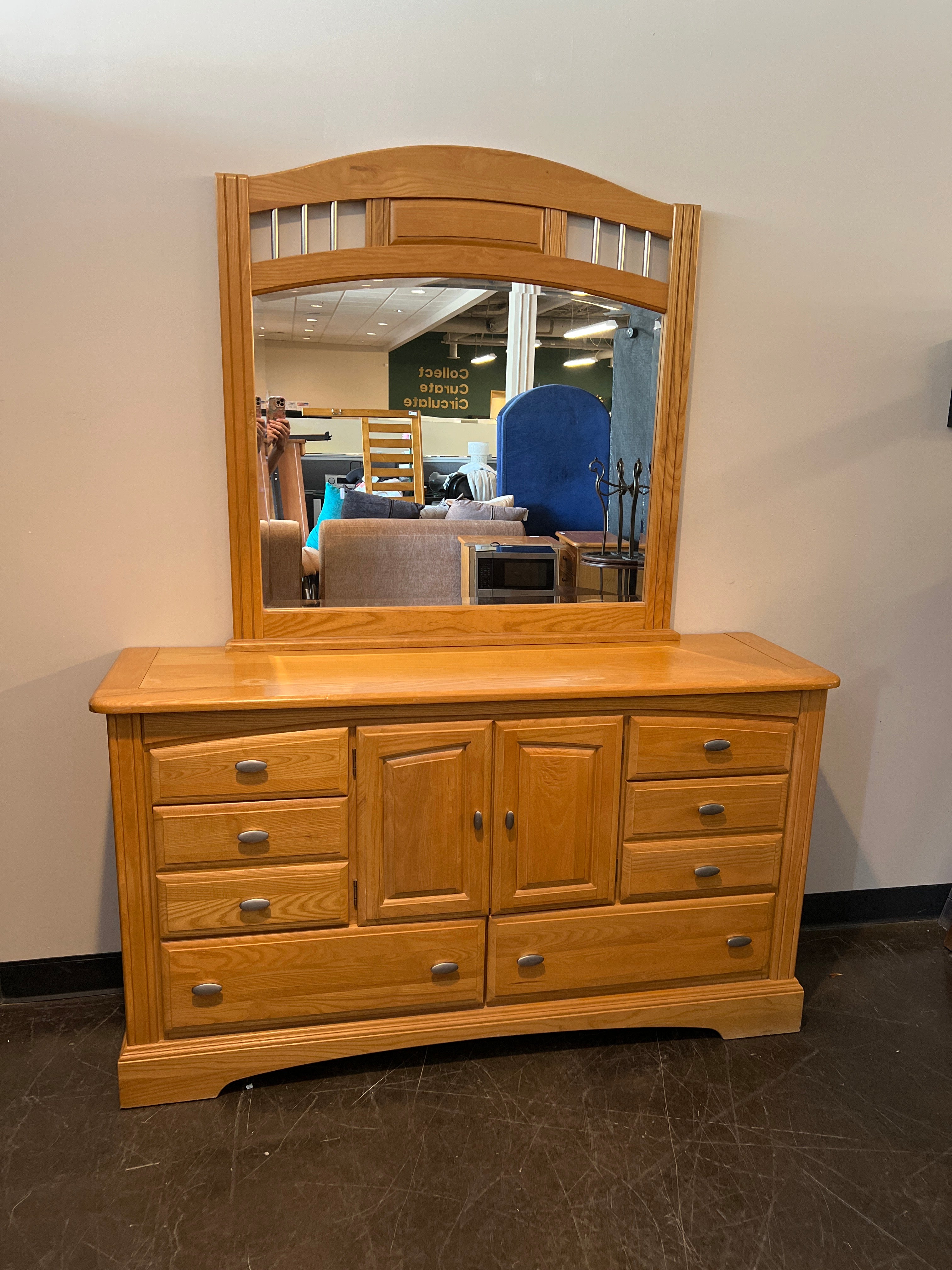 Oak Dresser with Mirror – 10 Drawers + Cabinet Storage