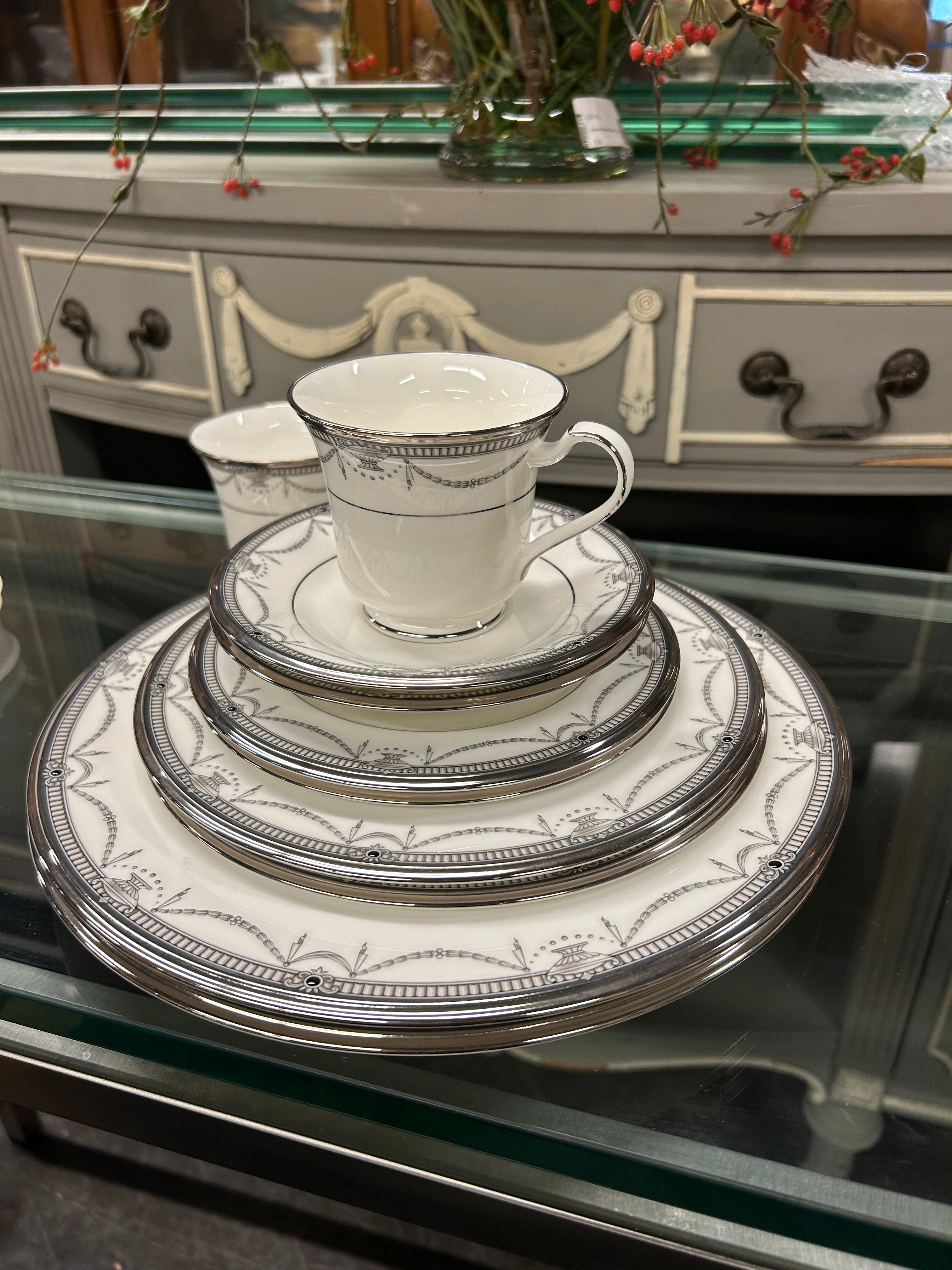 Chamberlain Fine China by Noritake, Place SET