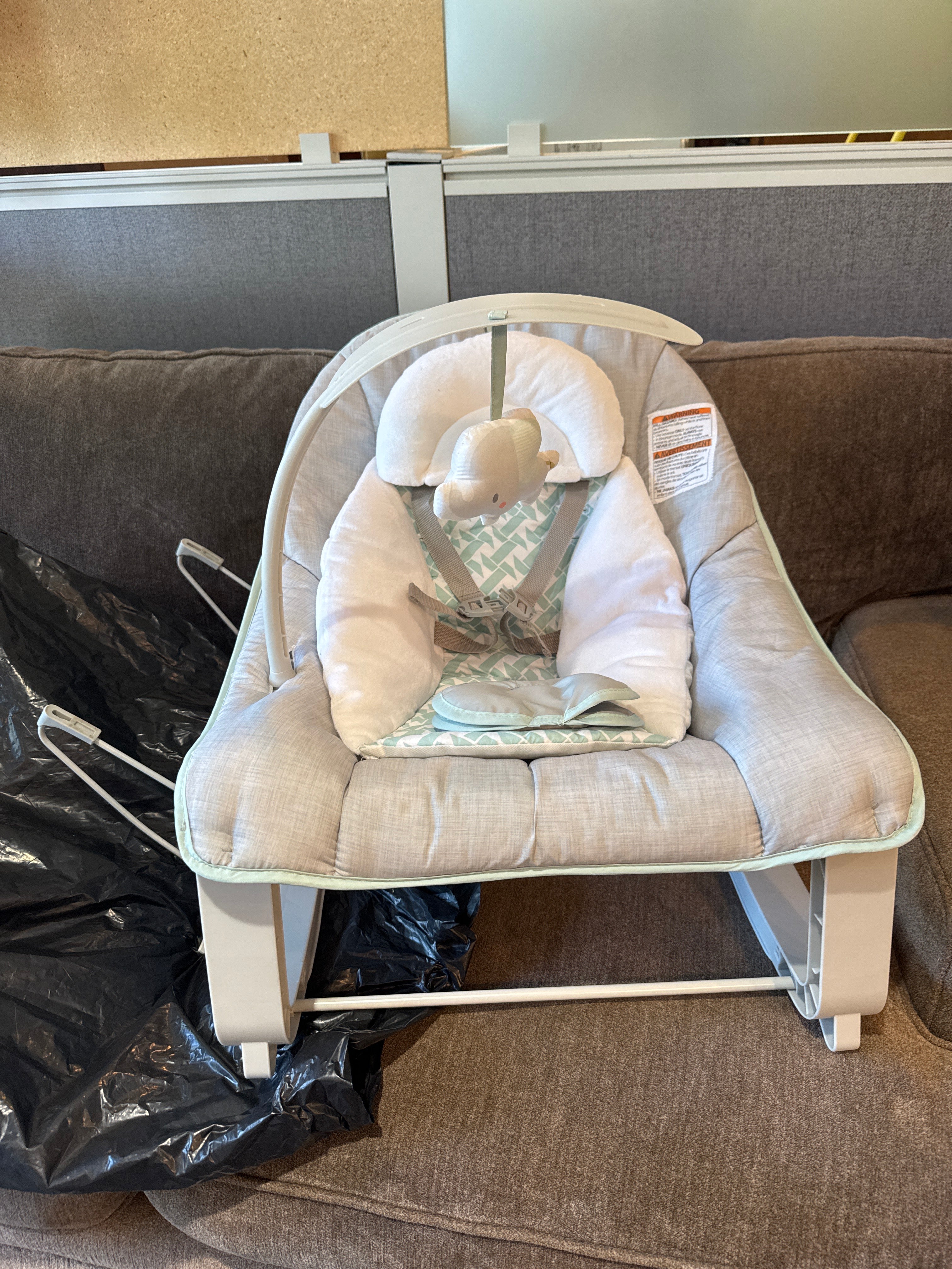 Kids2 Infant Seat / Bouncer with Head Support – Gray & Mint