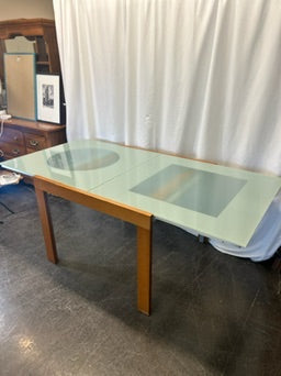 Expandable Wood Table With Glass