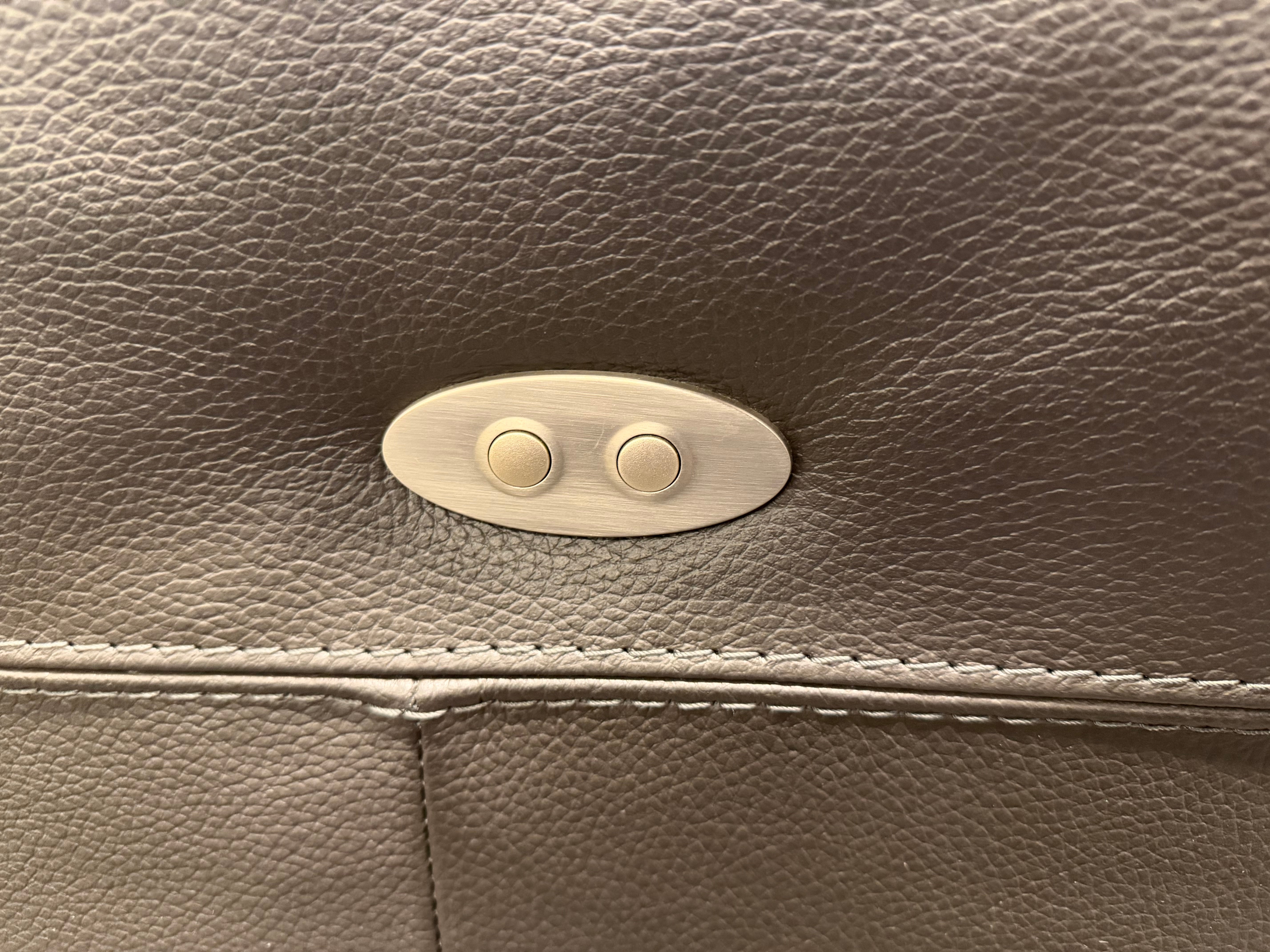 Chateau d'Ax 5 Piece Power Sectional Sofa in Great Condition (Made in Italy)