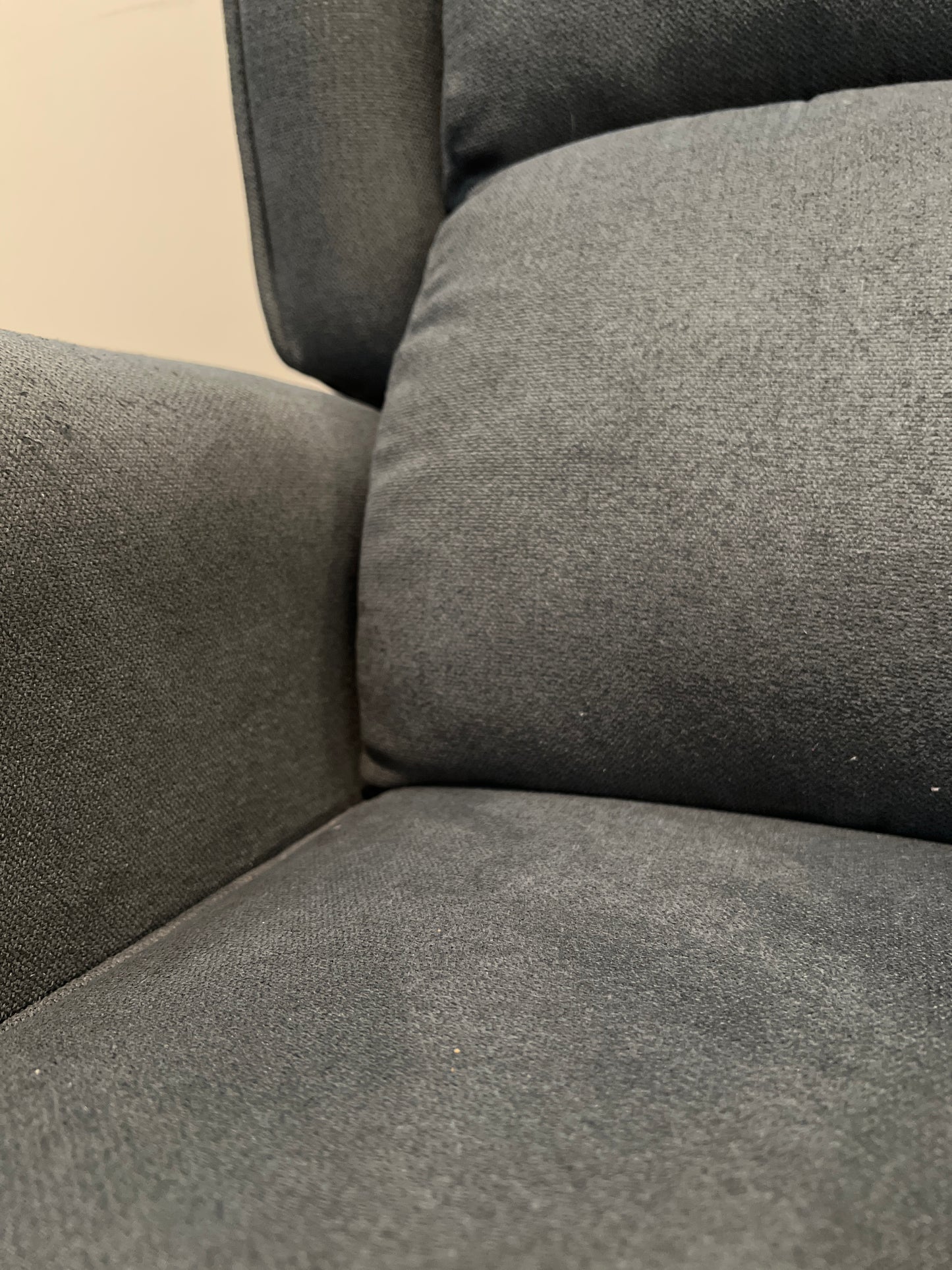 Relaxing Charcoal Gray Recliner Chair