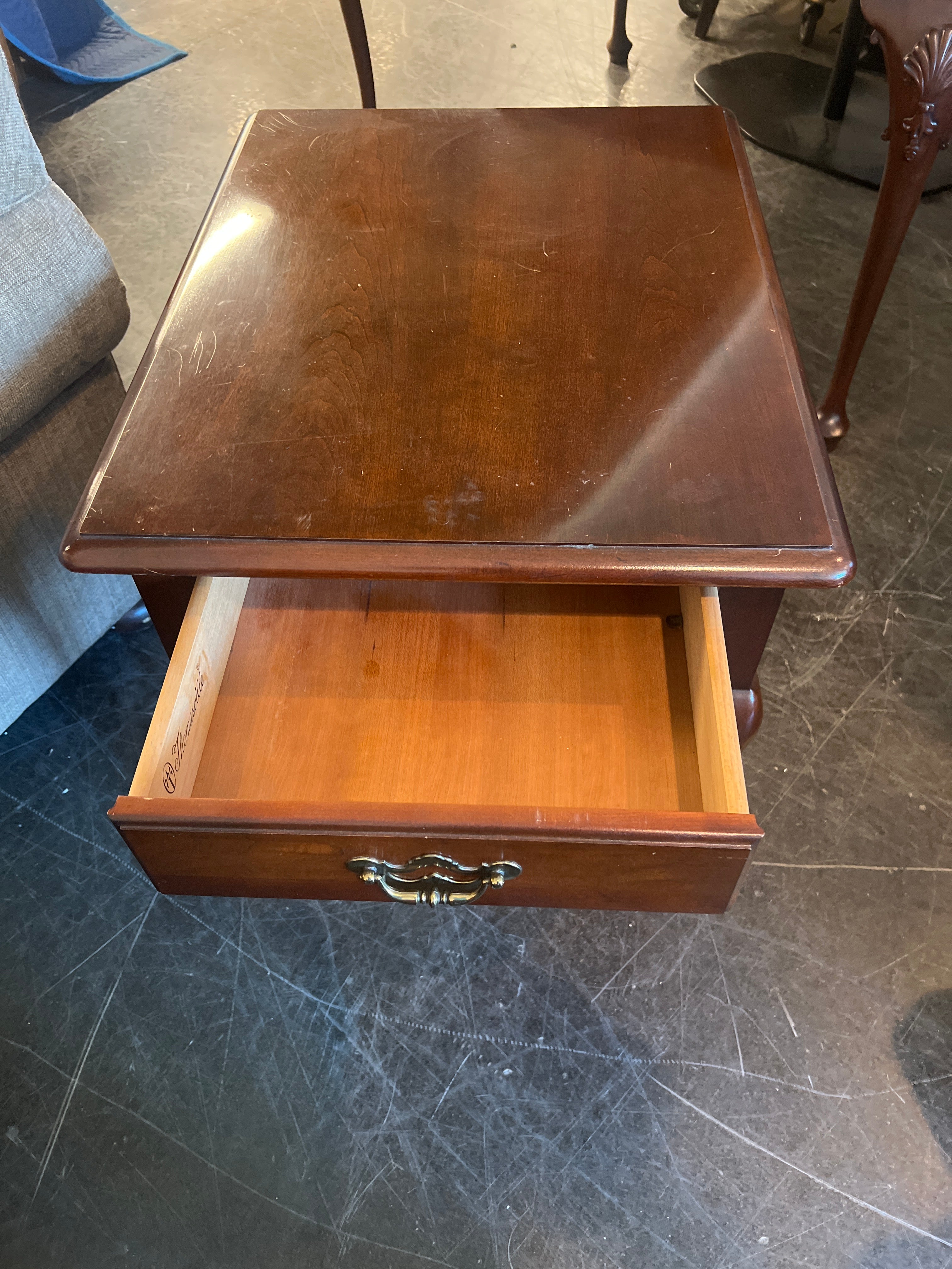 Thomasville Mahogany Side Table with Cabriole Legs