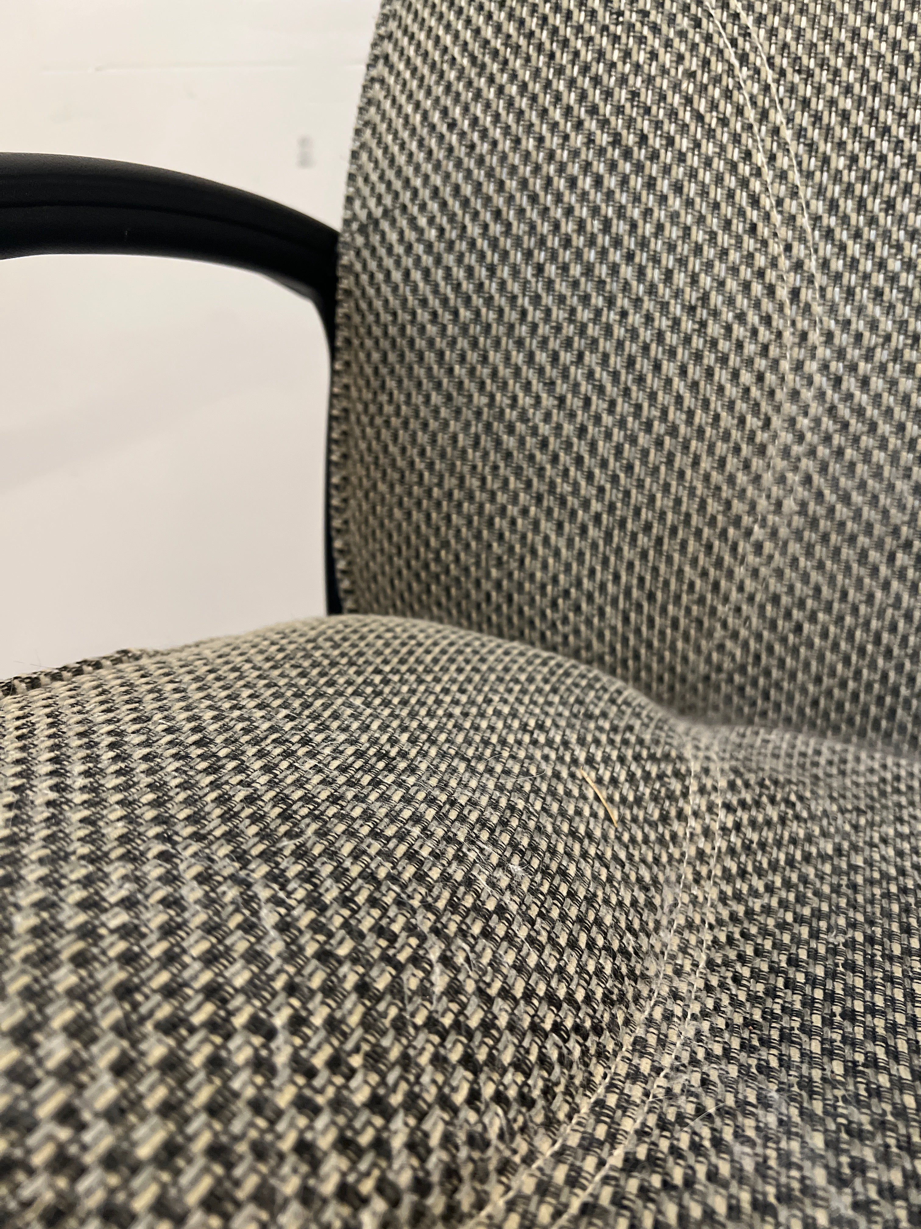 Neutral-toned Textured Office Chair