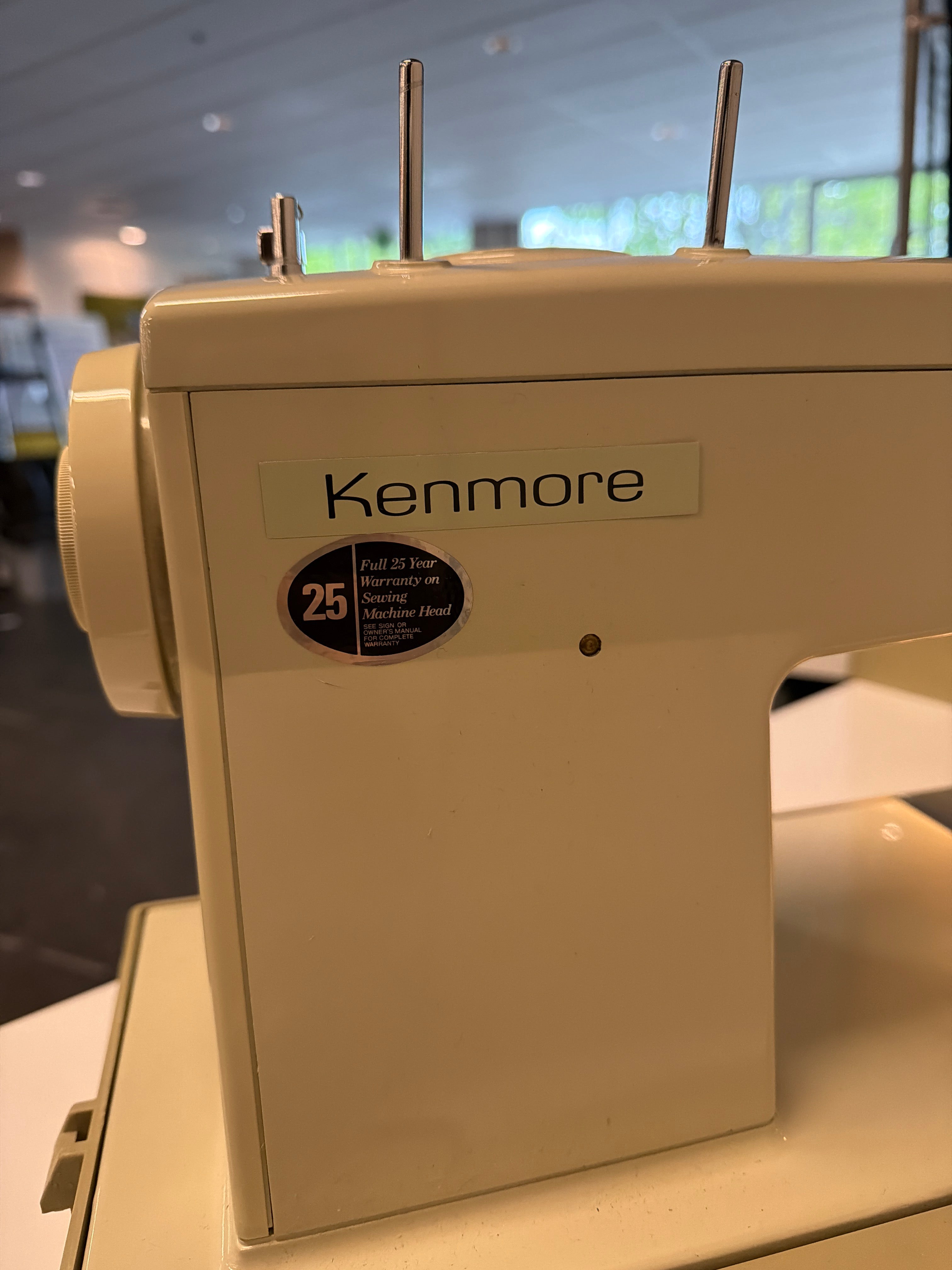 Kenmore 12 Stitch Model 158 Classic Mechanical Sewing Machine with Hard Case