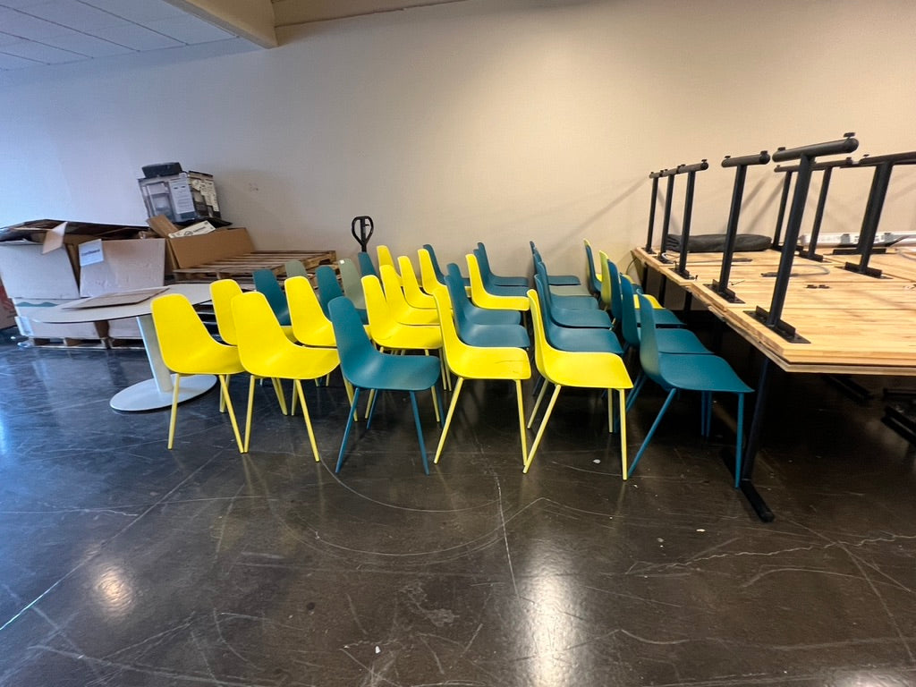 Poly and Bark: Isla Dining Chair