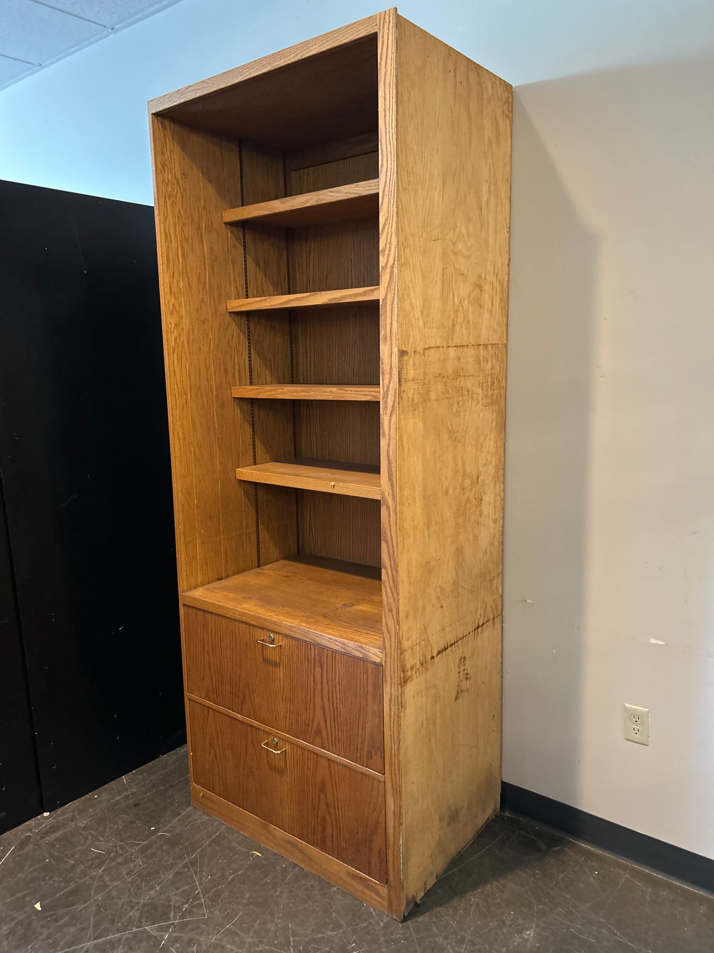 Rustic Oak Wood Storage Cabinet with Drawers