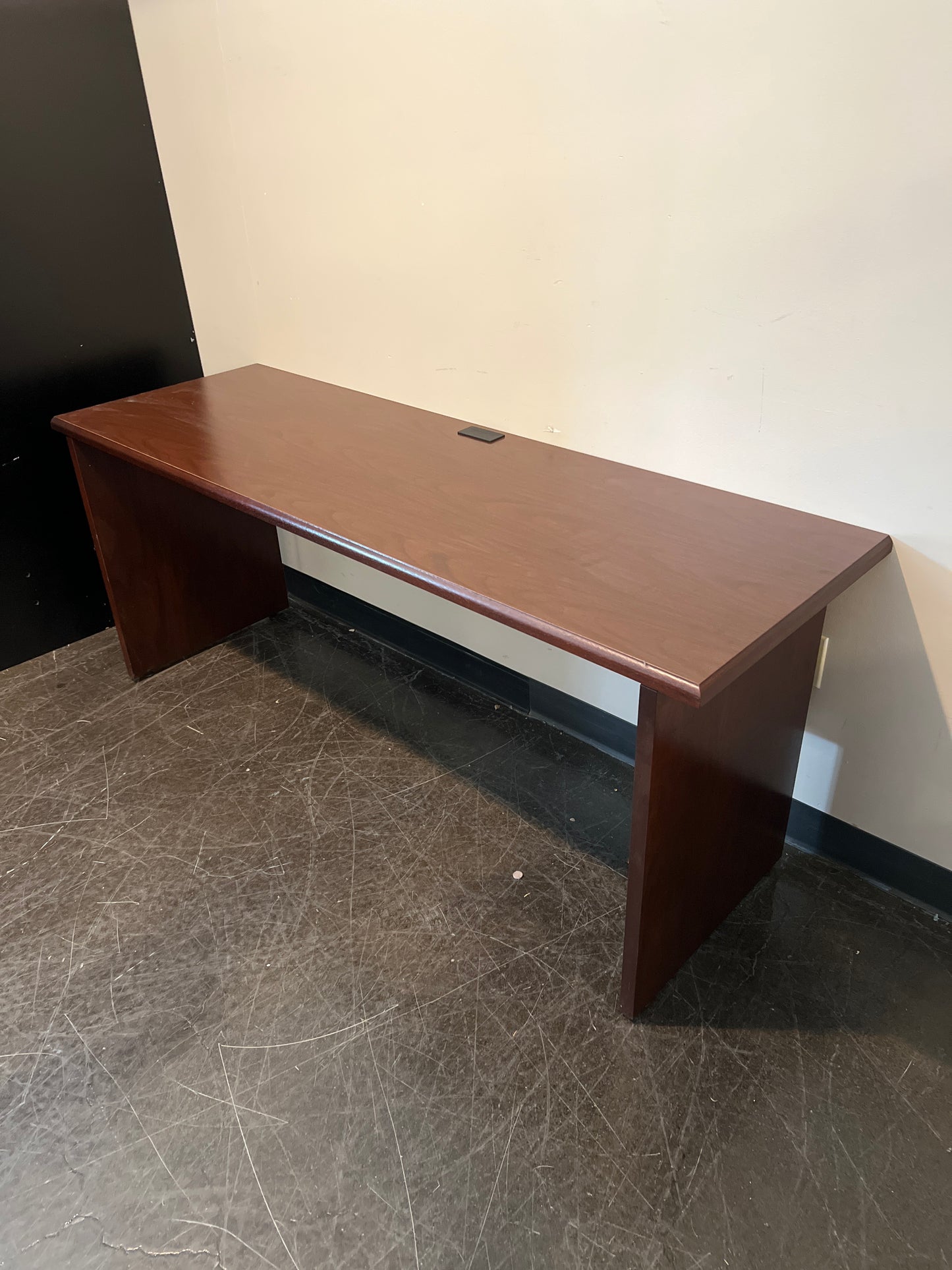 Rich Mahogany Executive Desk