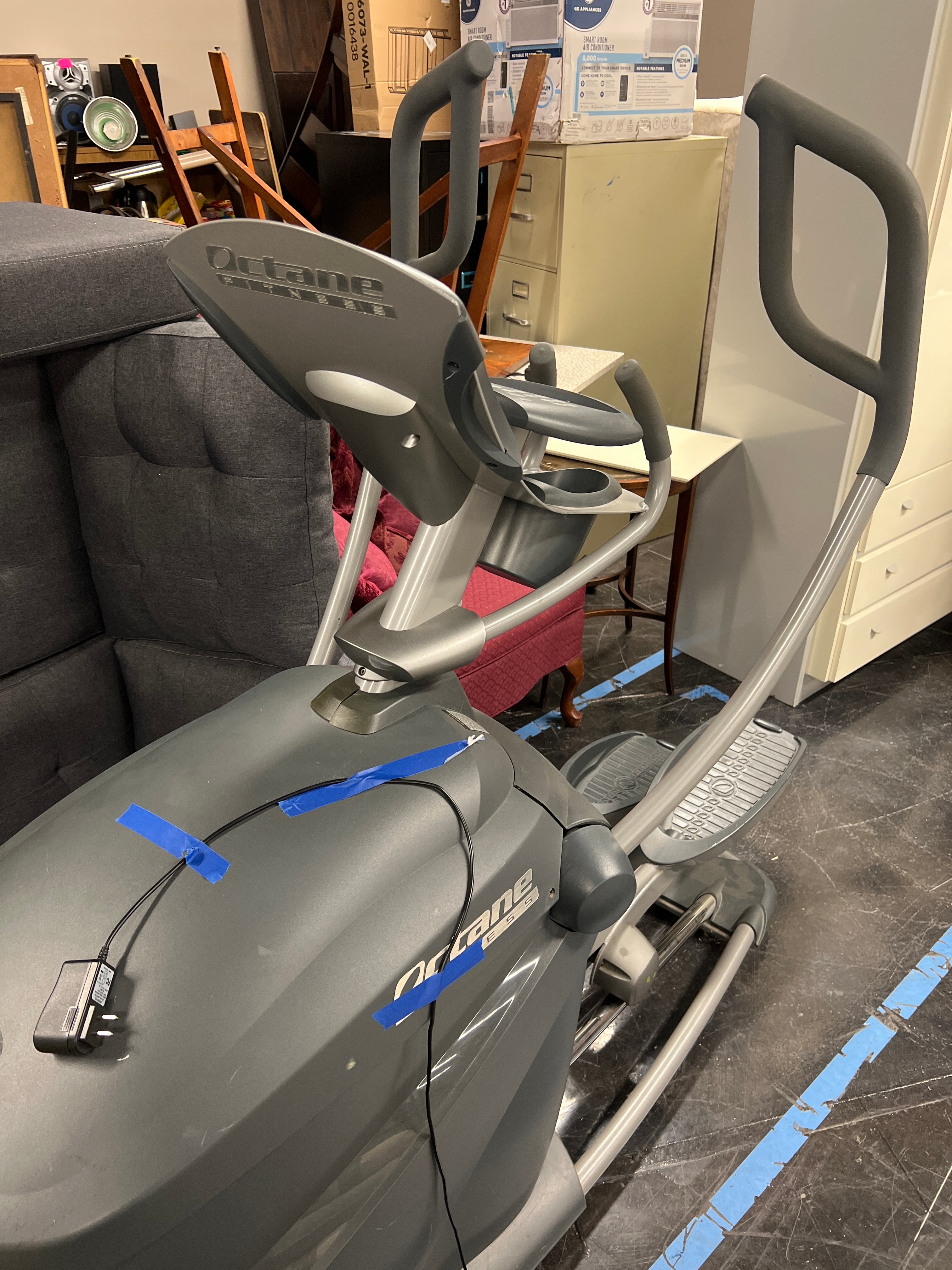 Octane Fitness Elliptical Machine