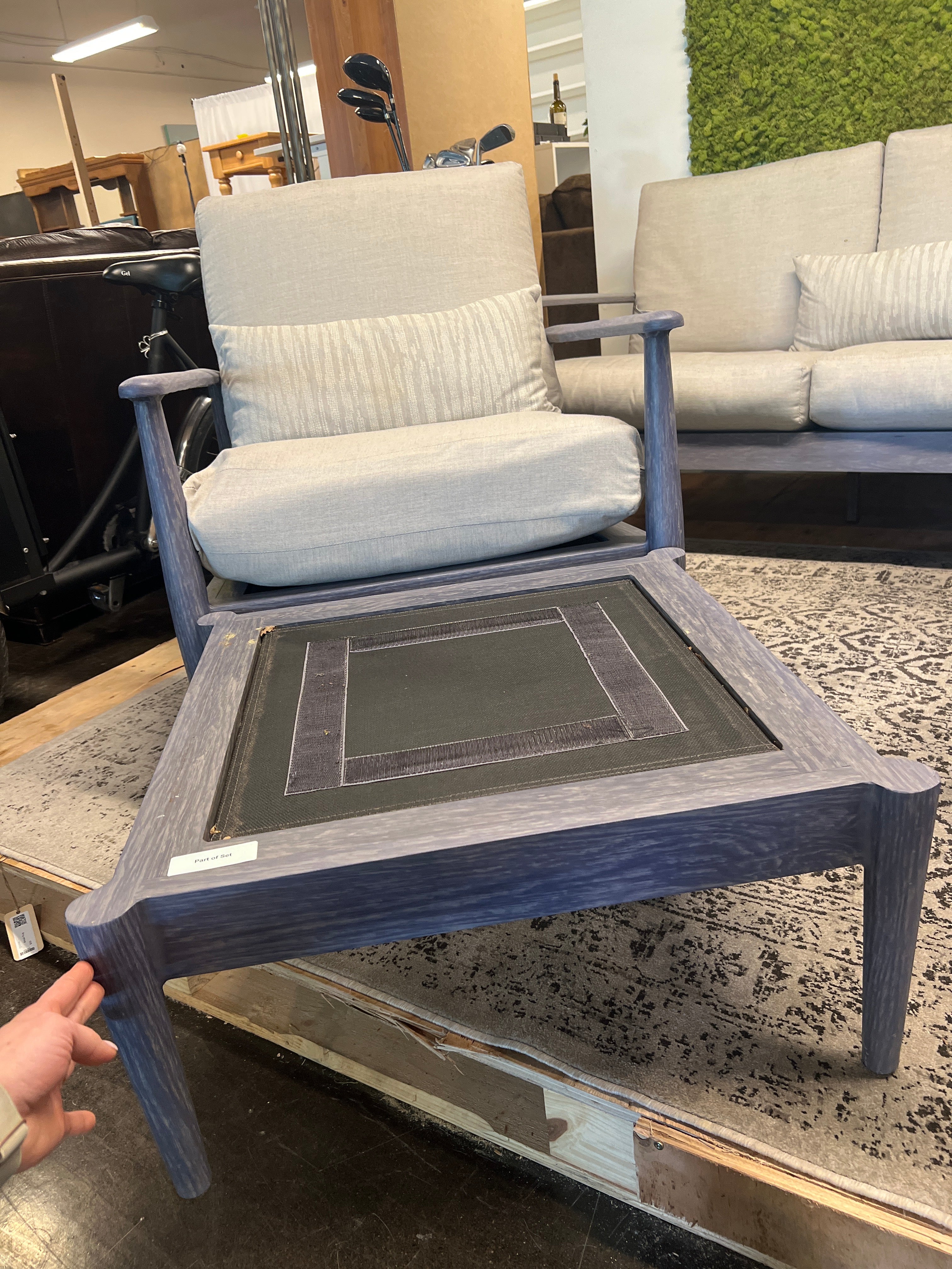 Ebel Novara Comfort Club Chair