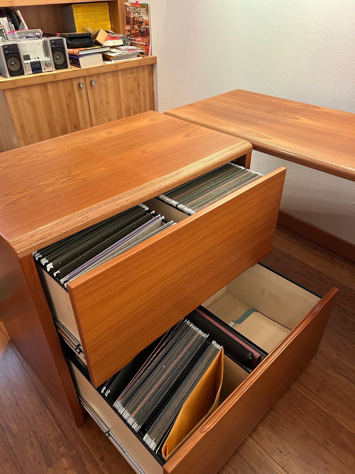 2 Filing Cabinets