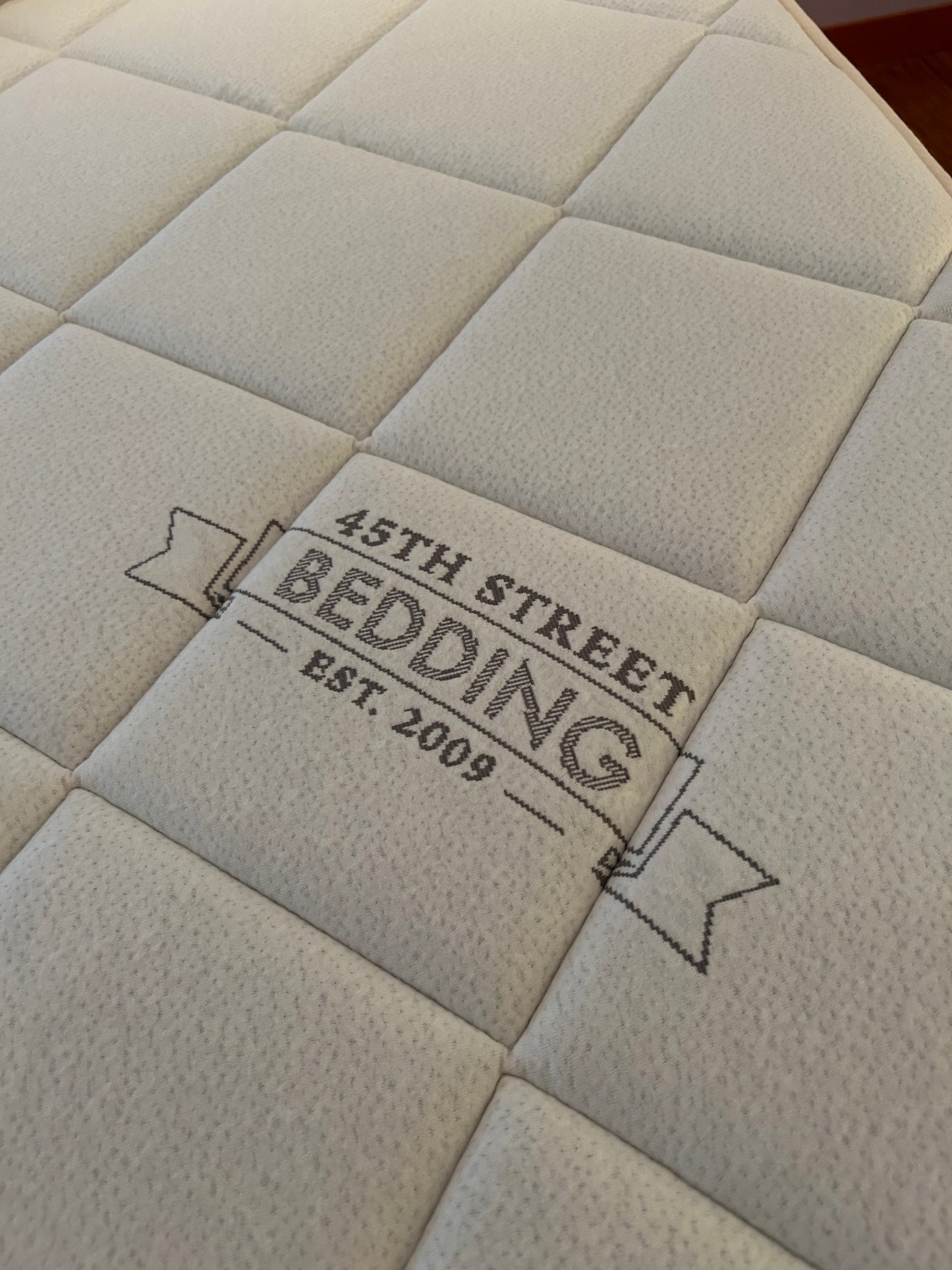 MCM Style Full Bed Set